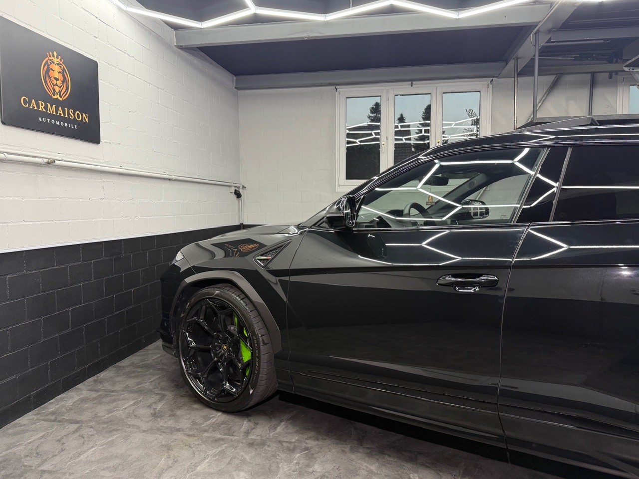 LAMBORGHINI Urus Performante | Carbon | Akrapovic | Alcantara-image-11