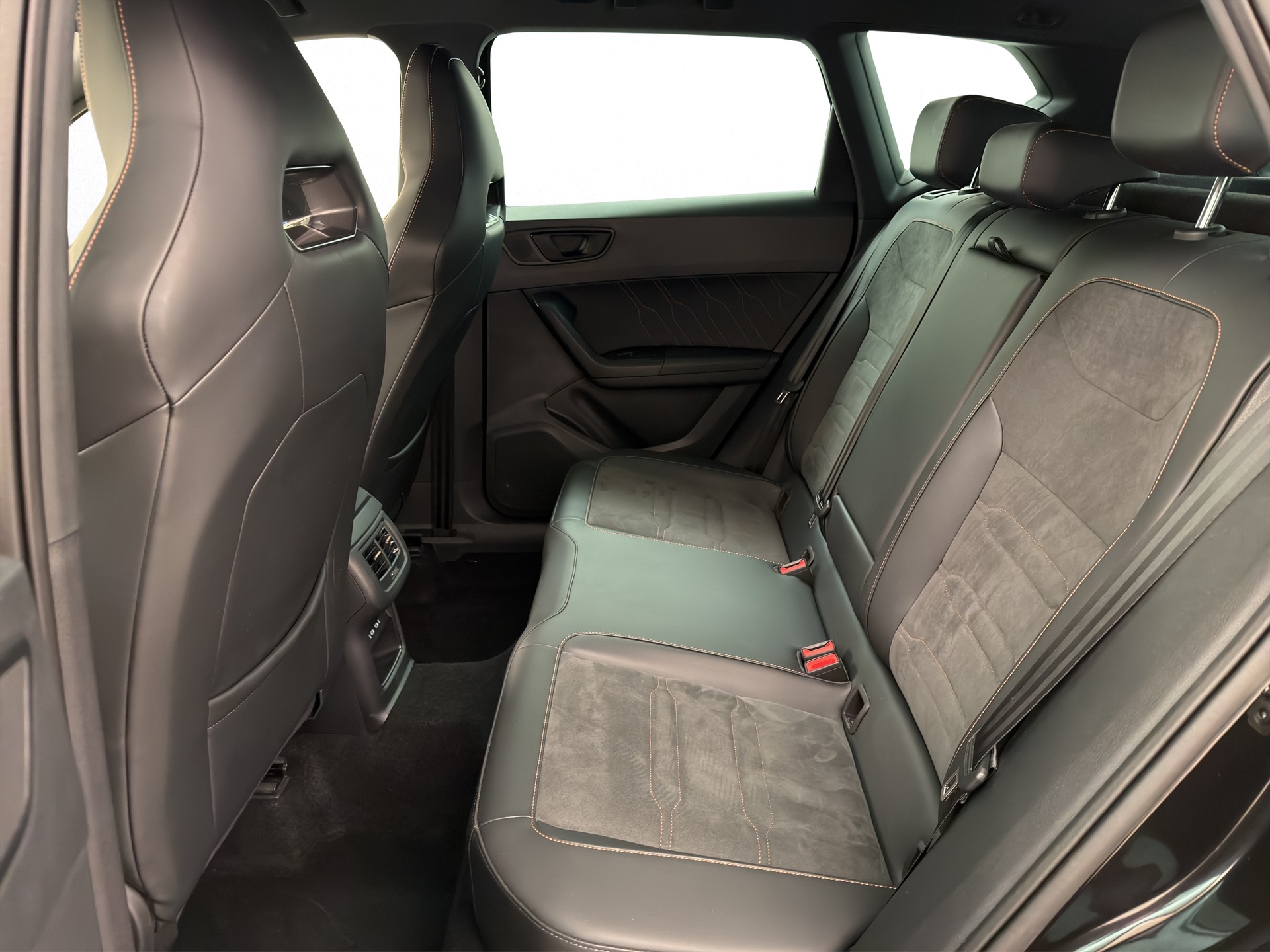 CUPRA Ateca 2.0 TSI 4Drive DSG-image-10