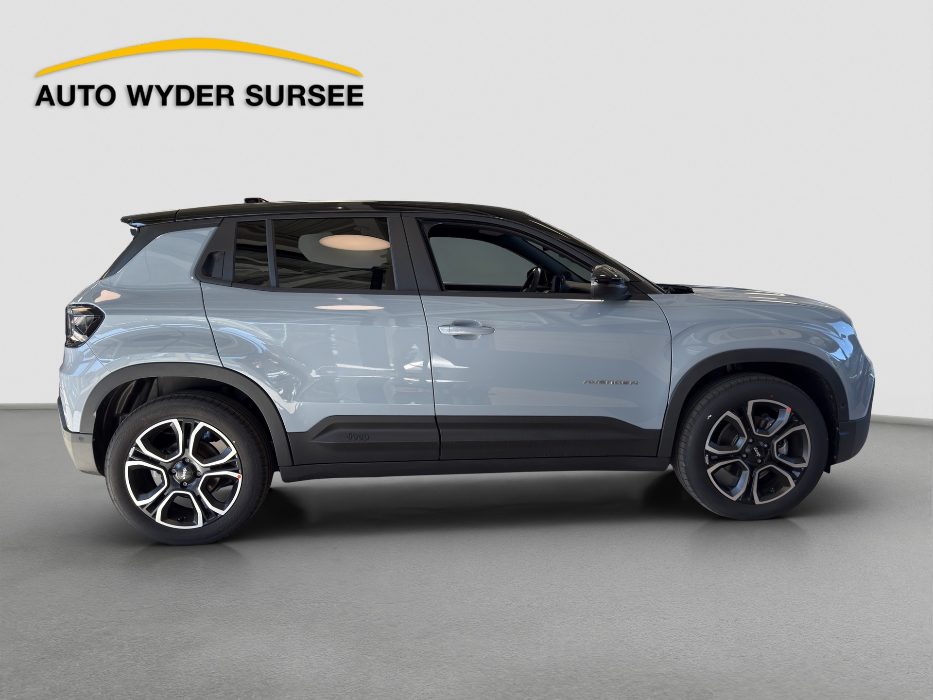 JEEP Avenger Summit-image-6