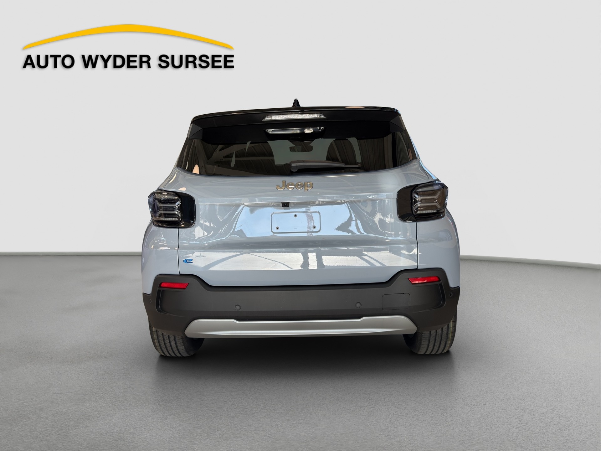 JEEP Avenger Summit-image-4