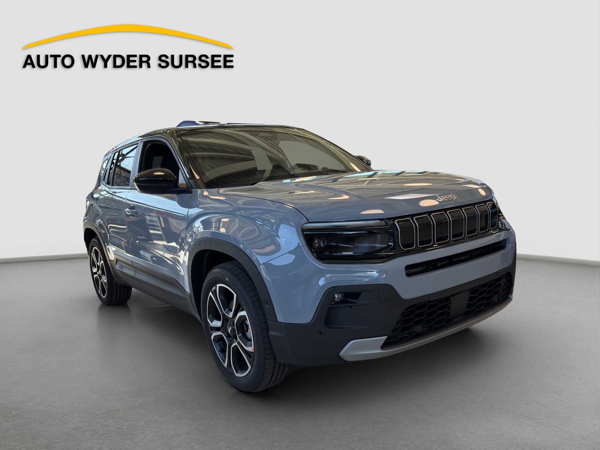 JEEP Avenger Summit-image-7