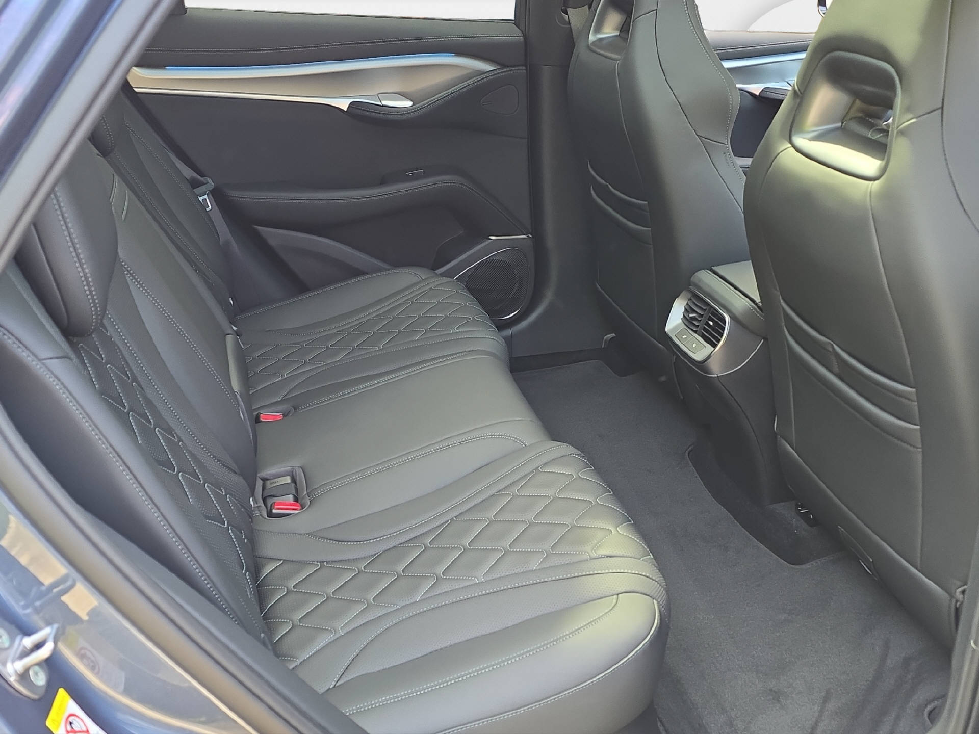 BYD Sealion 7 Excellence-image-10