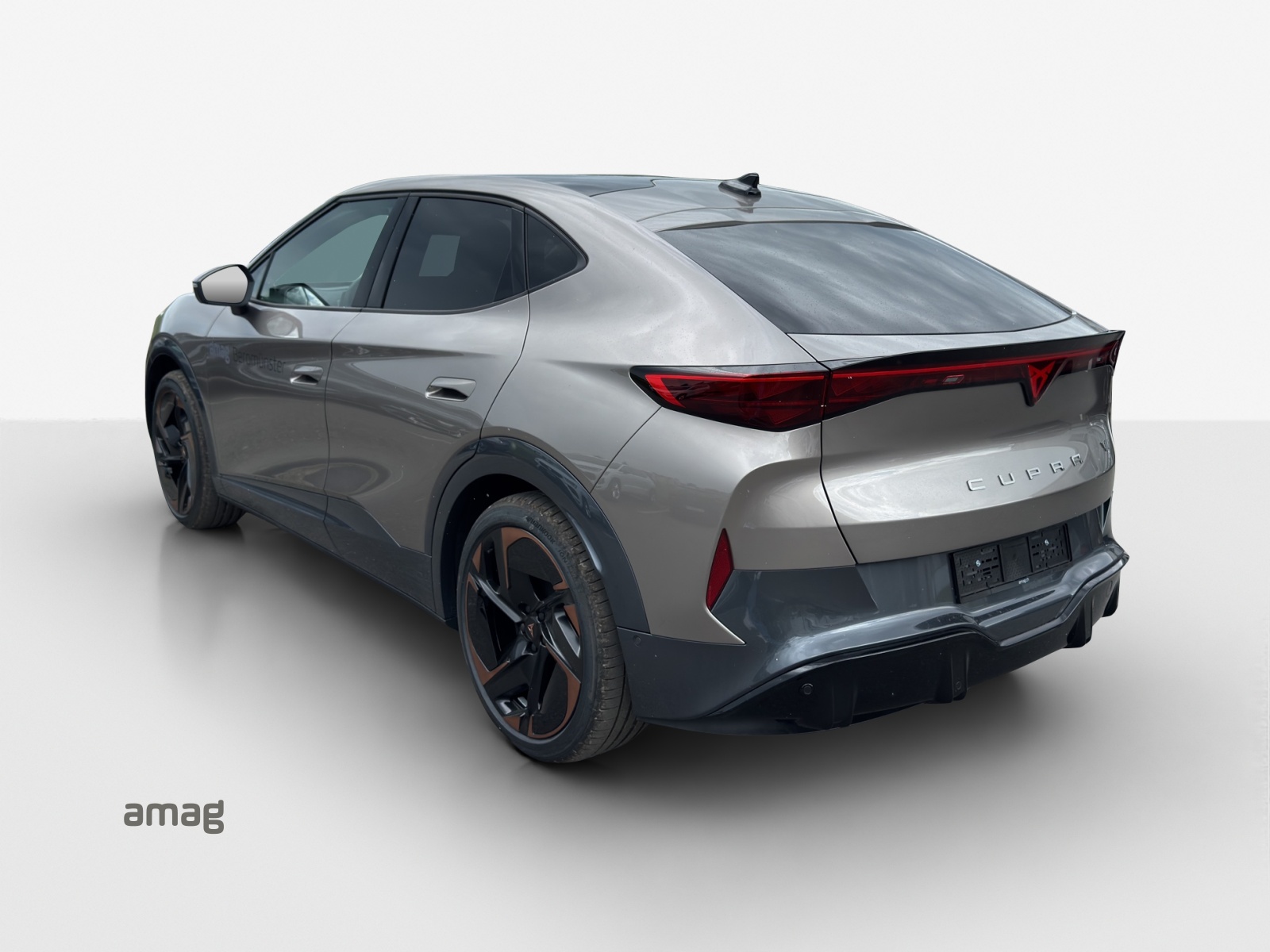 CUPRA Tavascan Type 9 77 kWh Adrenaline-image-2