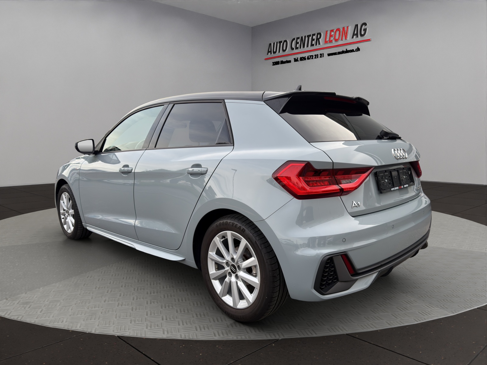 AUDI A1 Sportback 30 TFSI S Line S-tronic-image-3