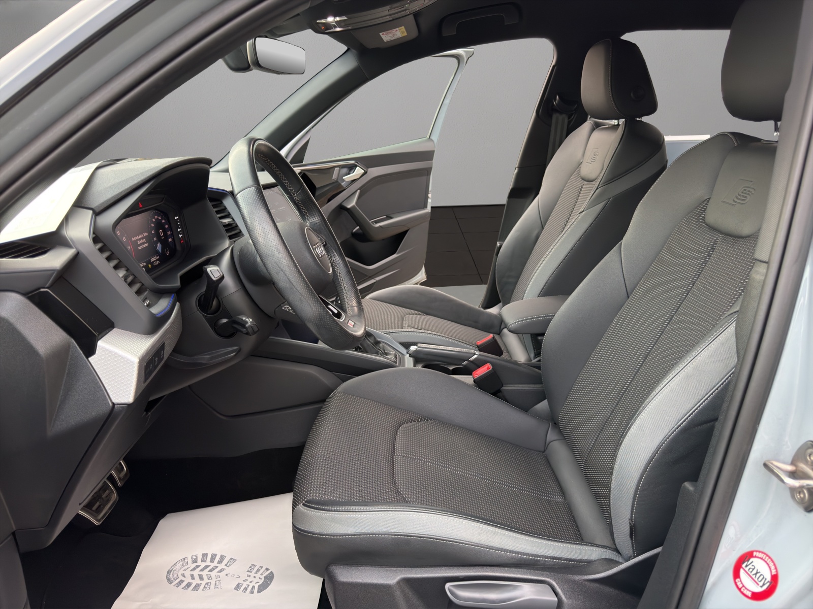 AUDI A1 Sportback 30 TFSI S Line S-tronic-image-8