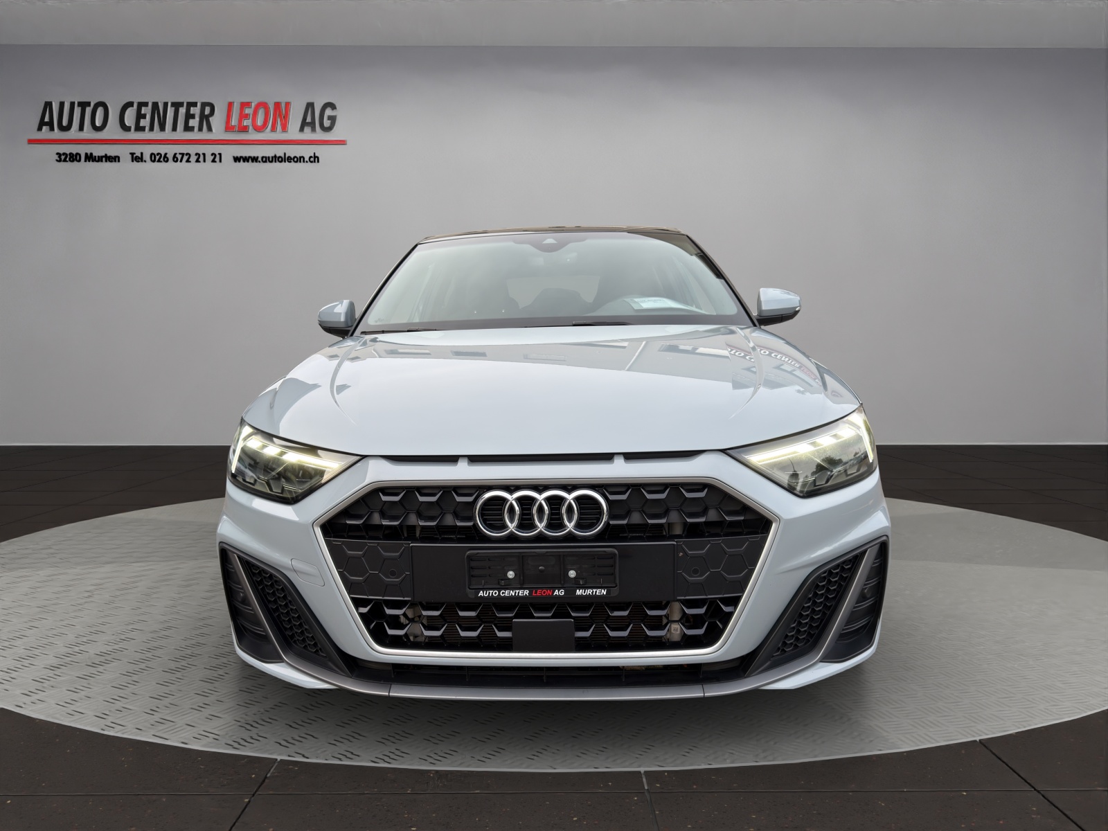 AUDI A1 Sportback 30 TFSI S Line S-tronic-image-0
