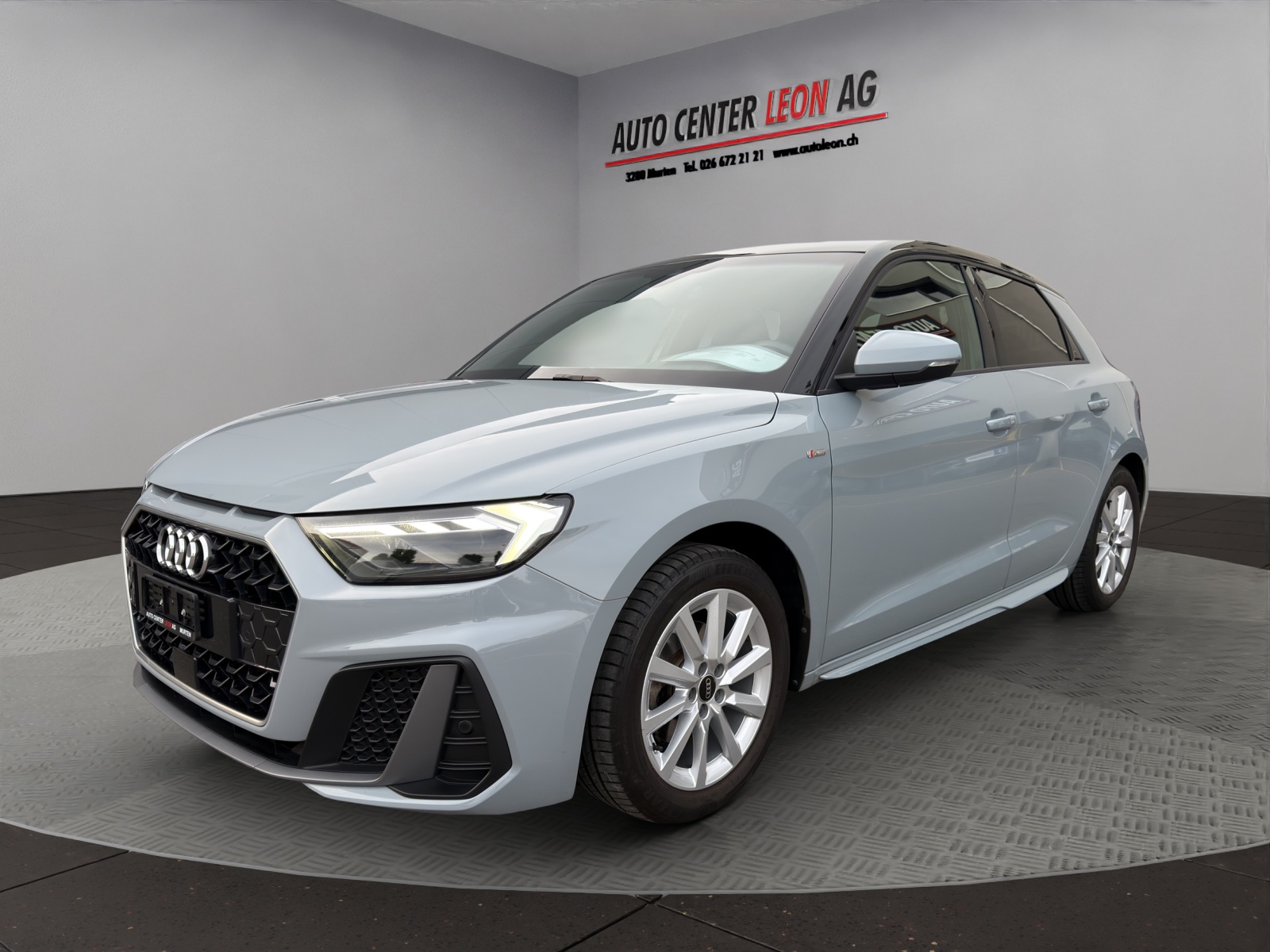 AUDI A1 Sportback 30 TFSI S Line S-tronic-image-1
