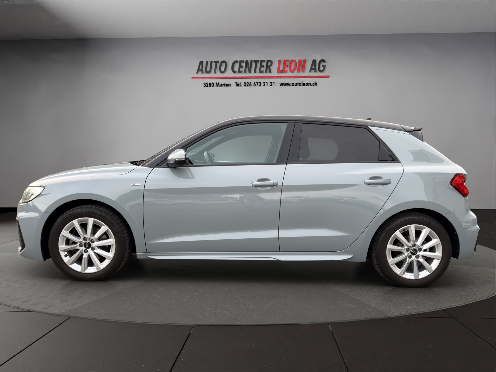 AUDI A1 Sportback 30 TFSI S Line S-tronic-image-2
