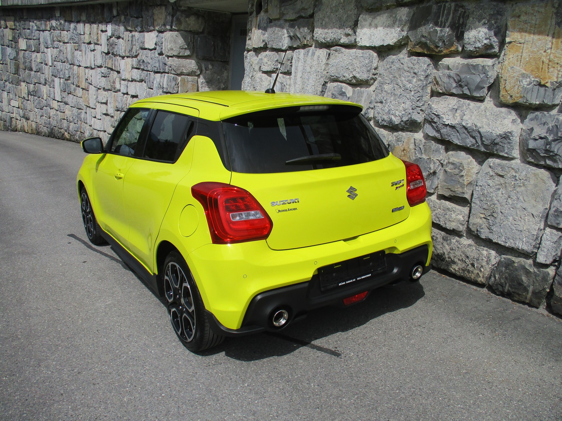 SUZUKI Swift Sport 1.4i 16V Compact Top Hybrid-image-2