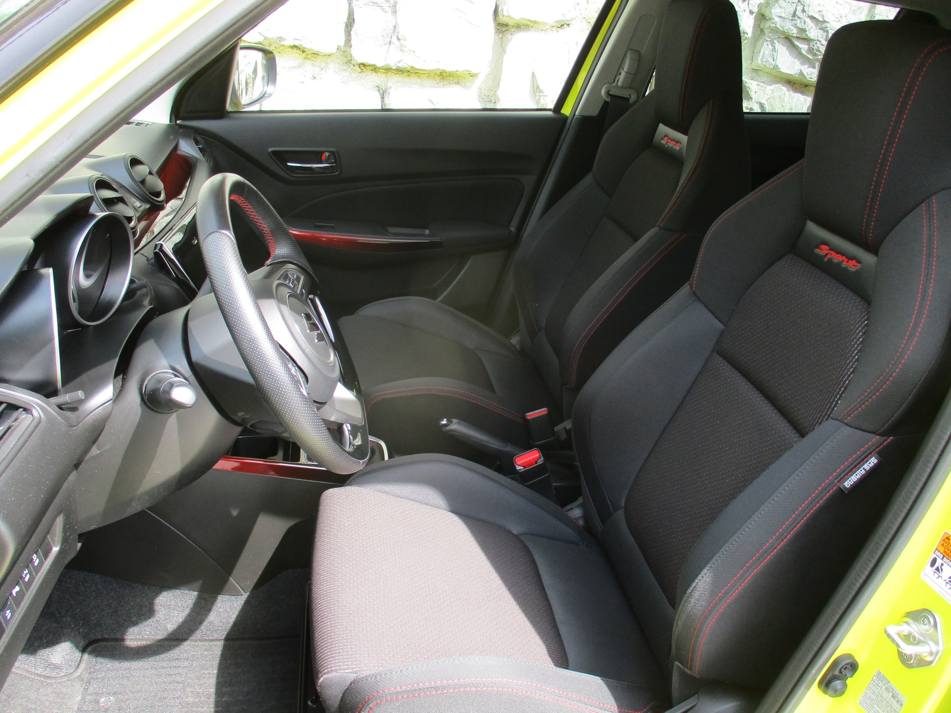 SUZUKI Swift Sport 1.4i 16V Compact Top Hybrid-image-4