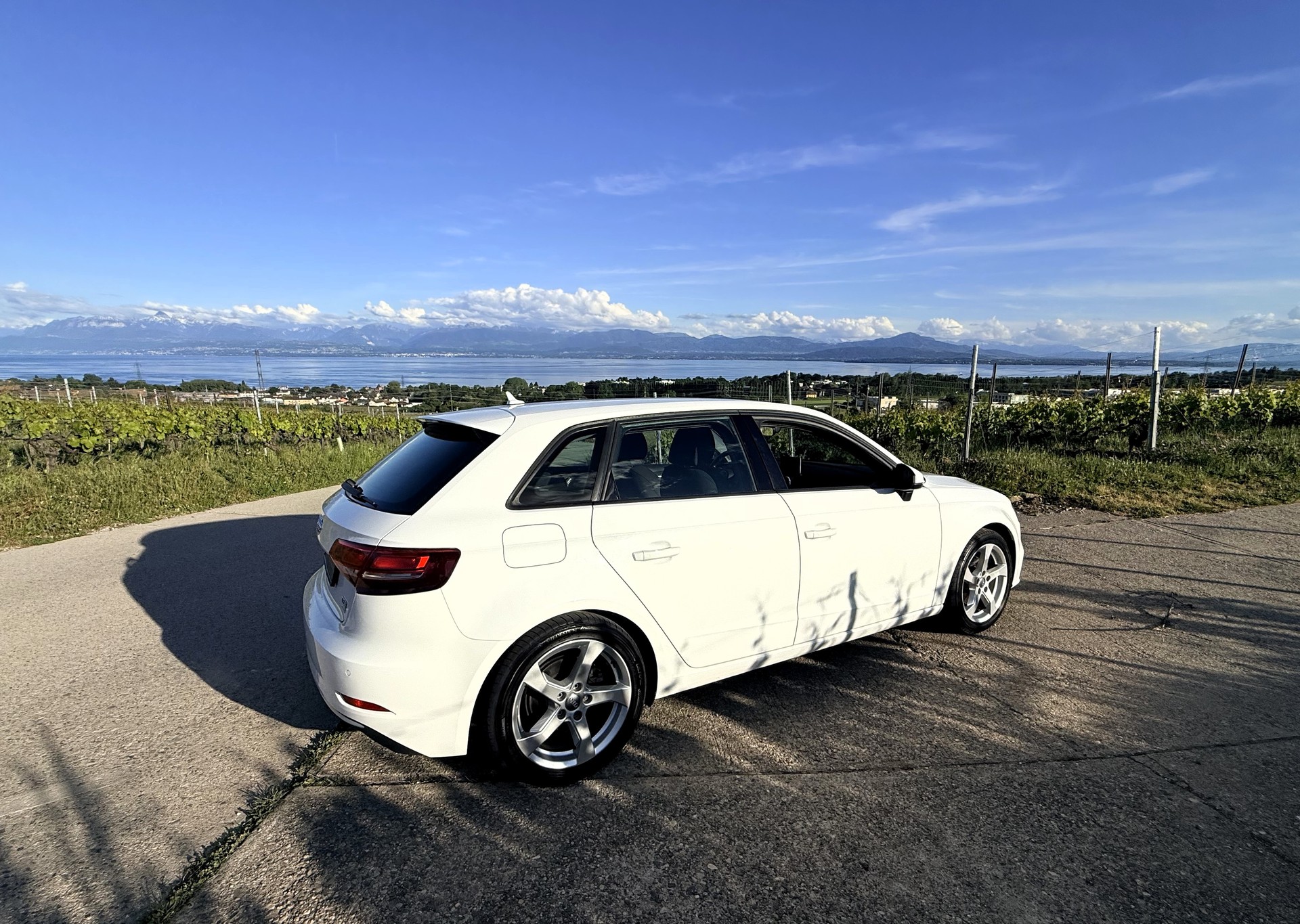 AUDI A3 Sportback 1.4 TFSI Sport-image-5