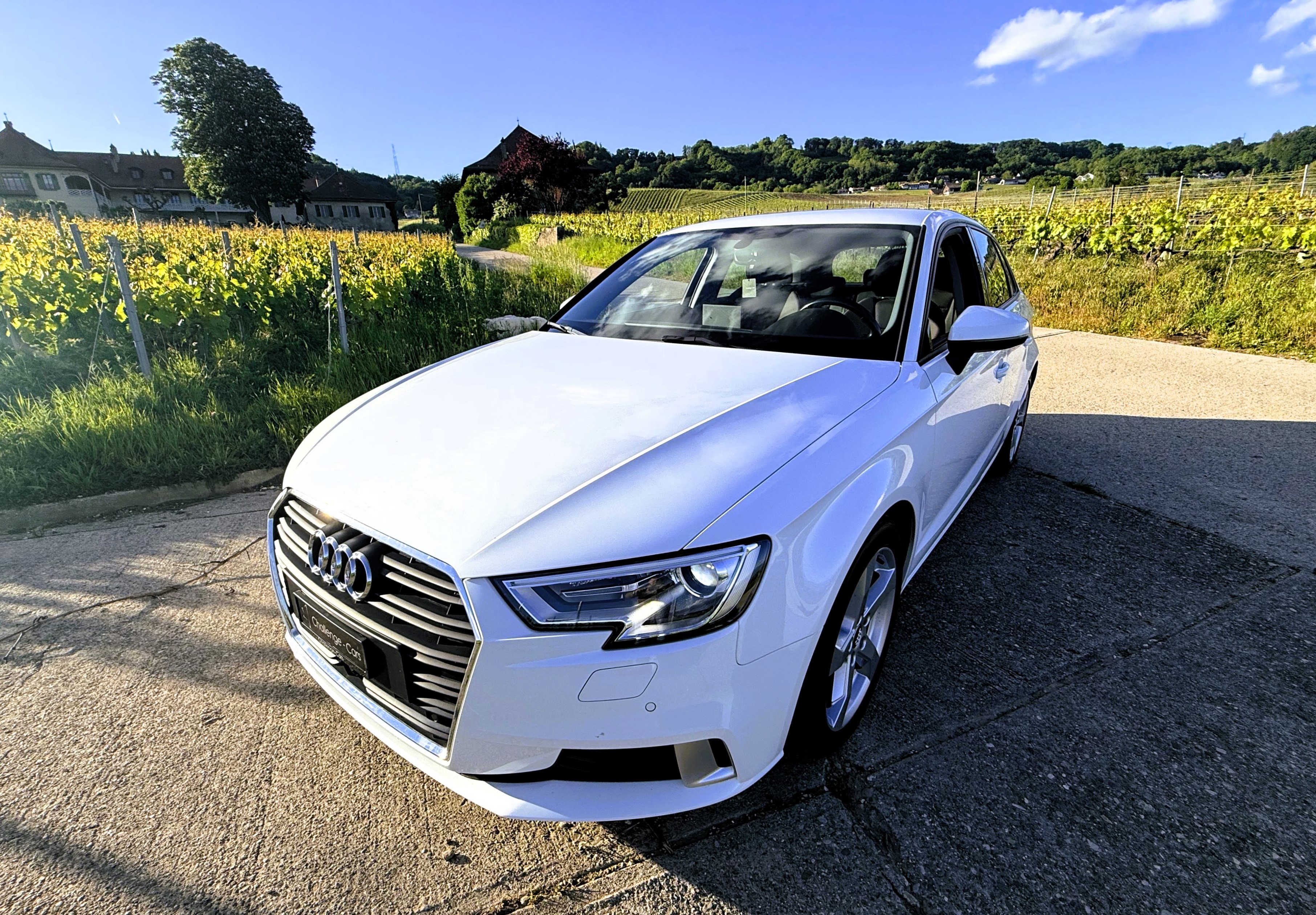 Car photo
