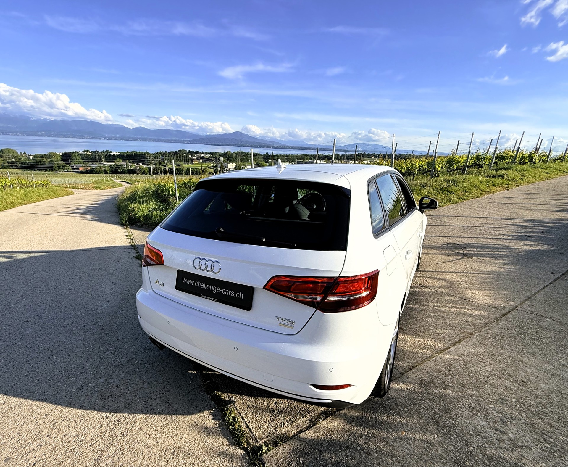 AUDI A3 Sportback 1.4 TFSI Sport-image-7