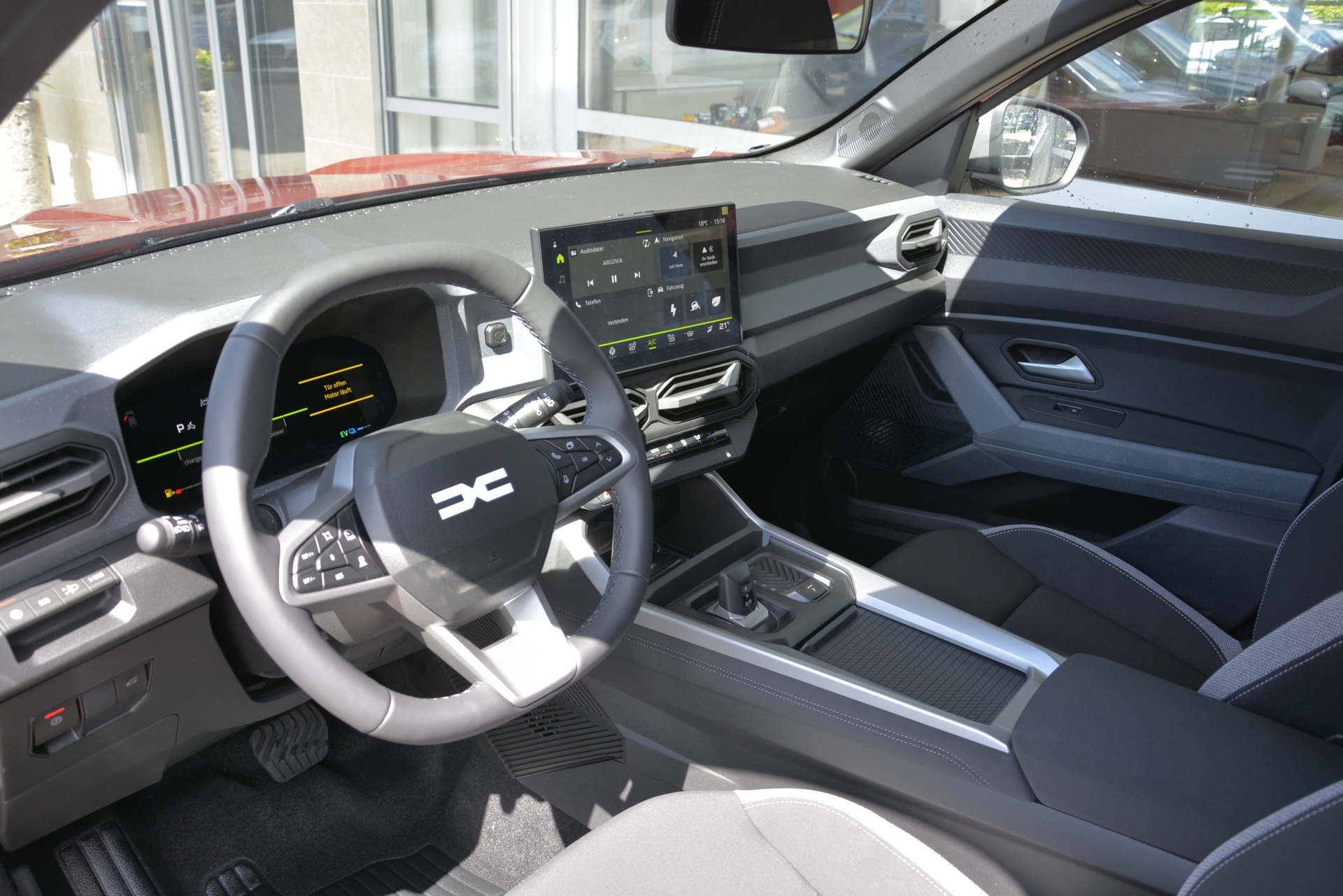 DACIA BIGSTER journey hybrid 155-image-4