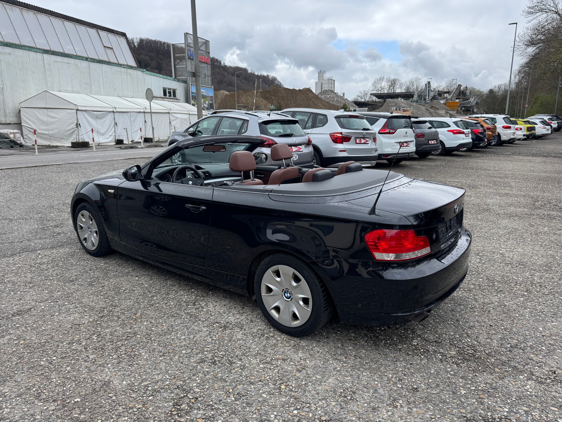 BMW 118-image-6
