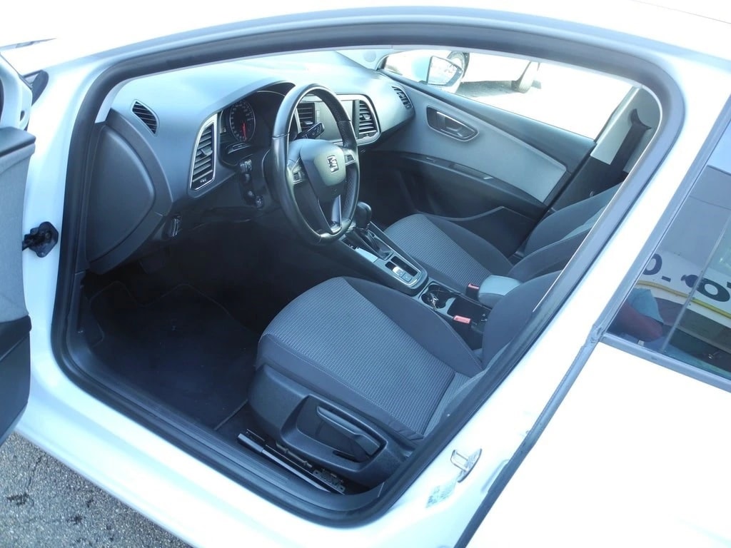SEAT Leon ST 2.0 TDI CR Style DSG * Beats Soundsystem .Ab Service & MFK **-image-8