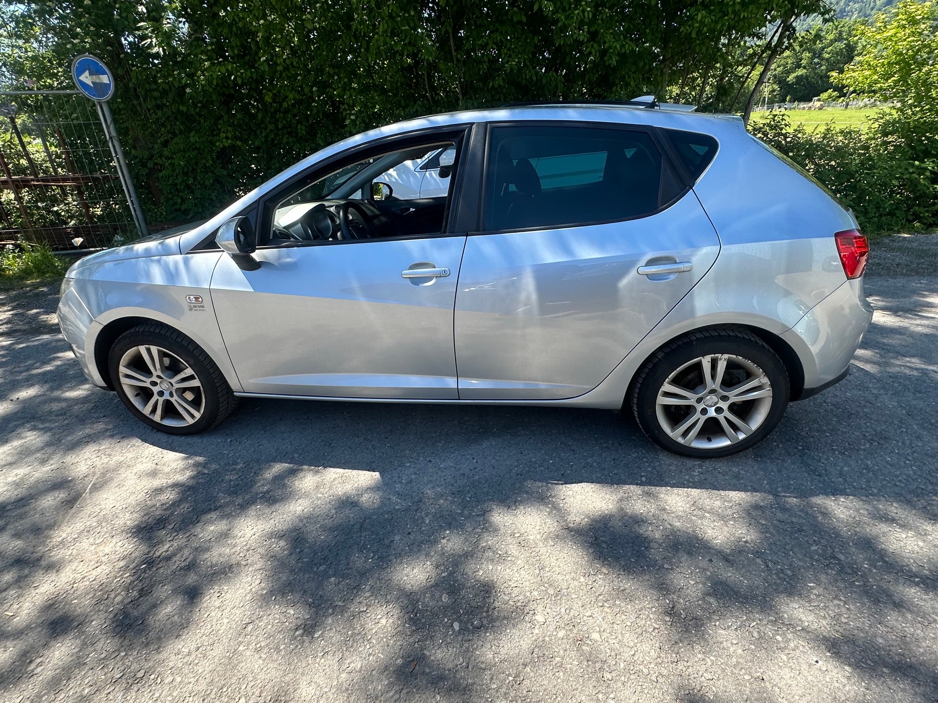 SEAT Ibiza 1.6 Style-image-5