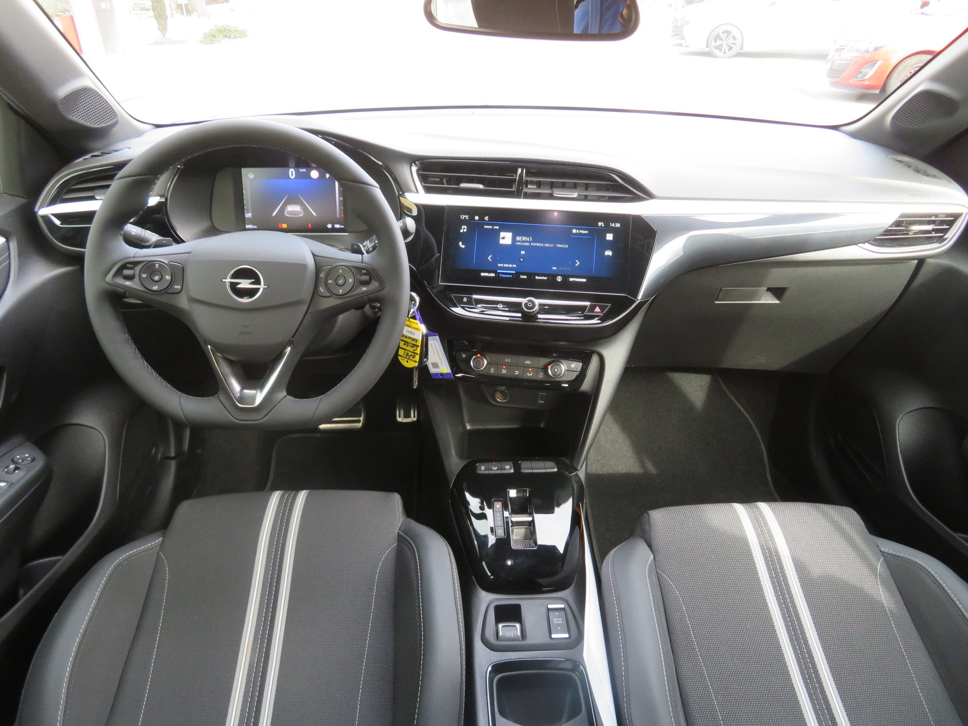 OPEL Corsa 1.2 TP GS A-image-6