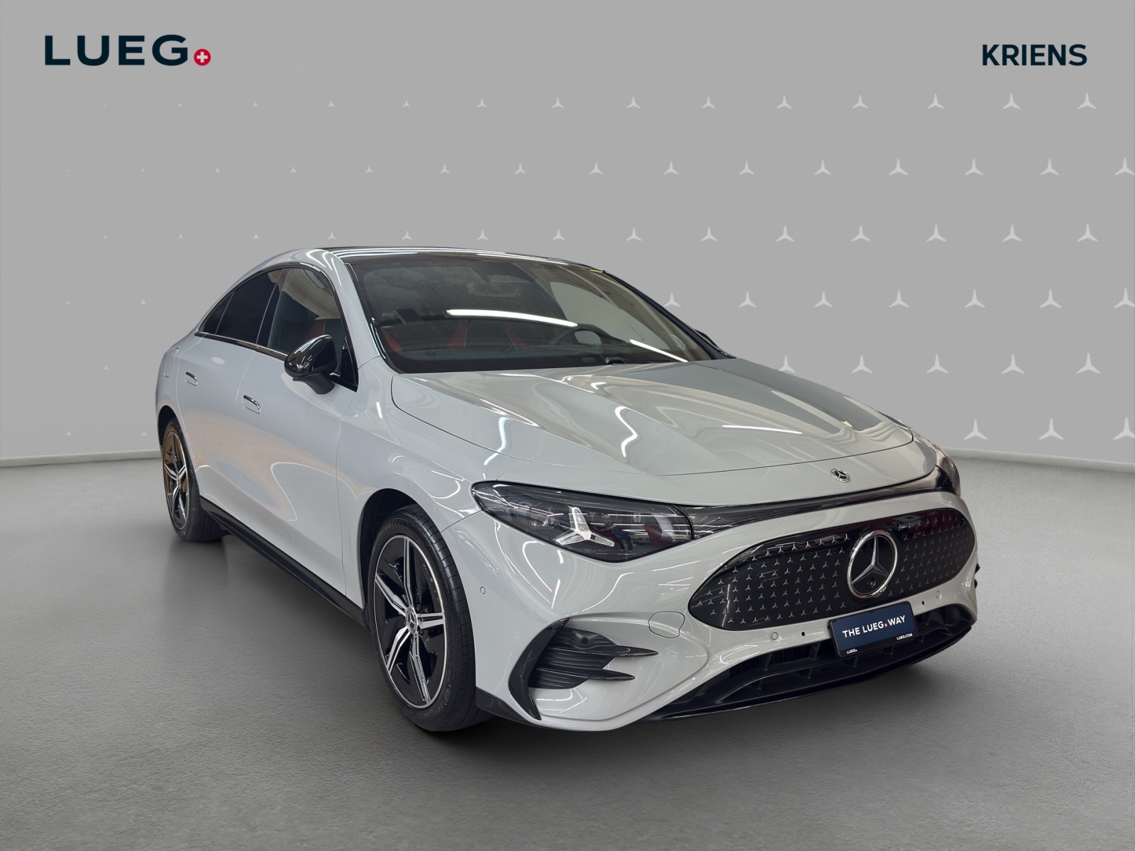 MERCEDES-BENZ CLA 250+ 85 kWh - EQ - AMG / DISTRONIC / Rückfahrkamera / Soundsystem-image-4