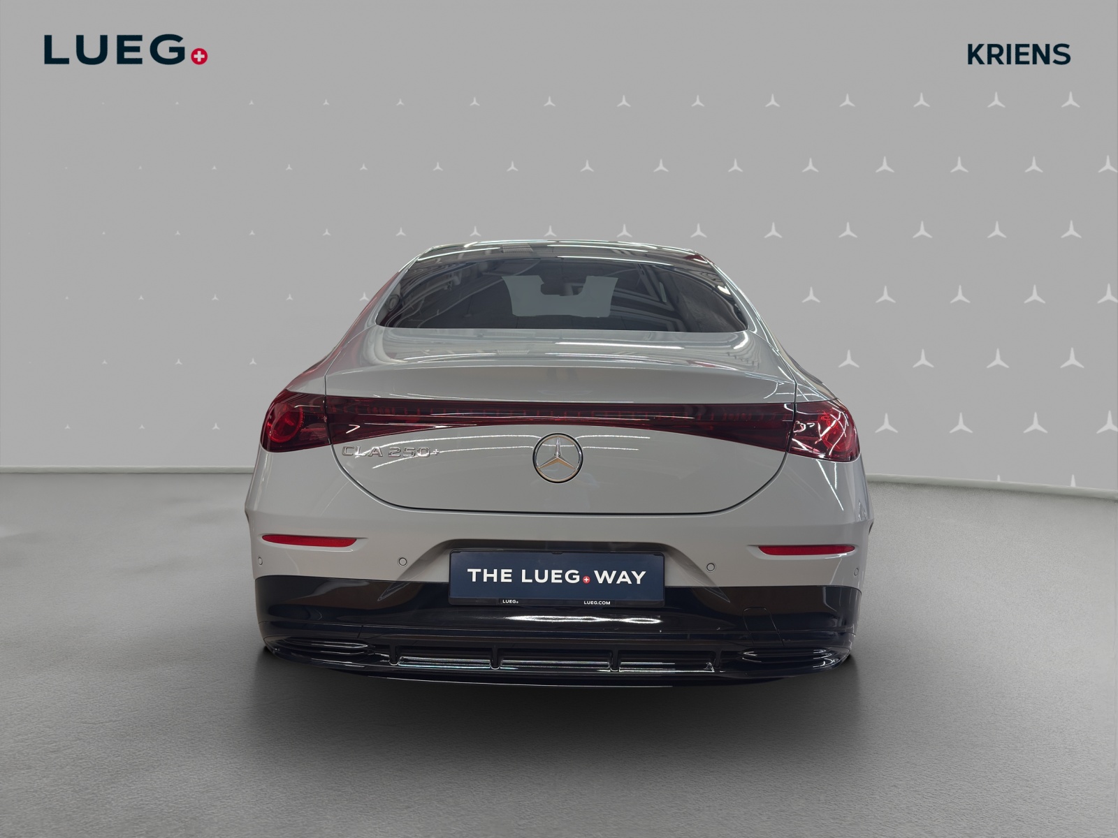 MERCEDES-BENZ CLA 250+ 85 kWh - EQ - AMG / DISTRONIC / Rückfahrkamera / Soundsystem-image-3