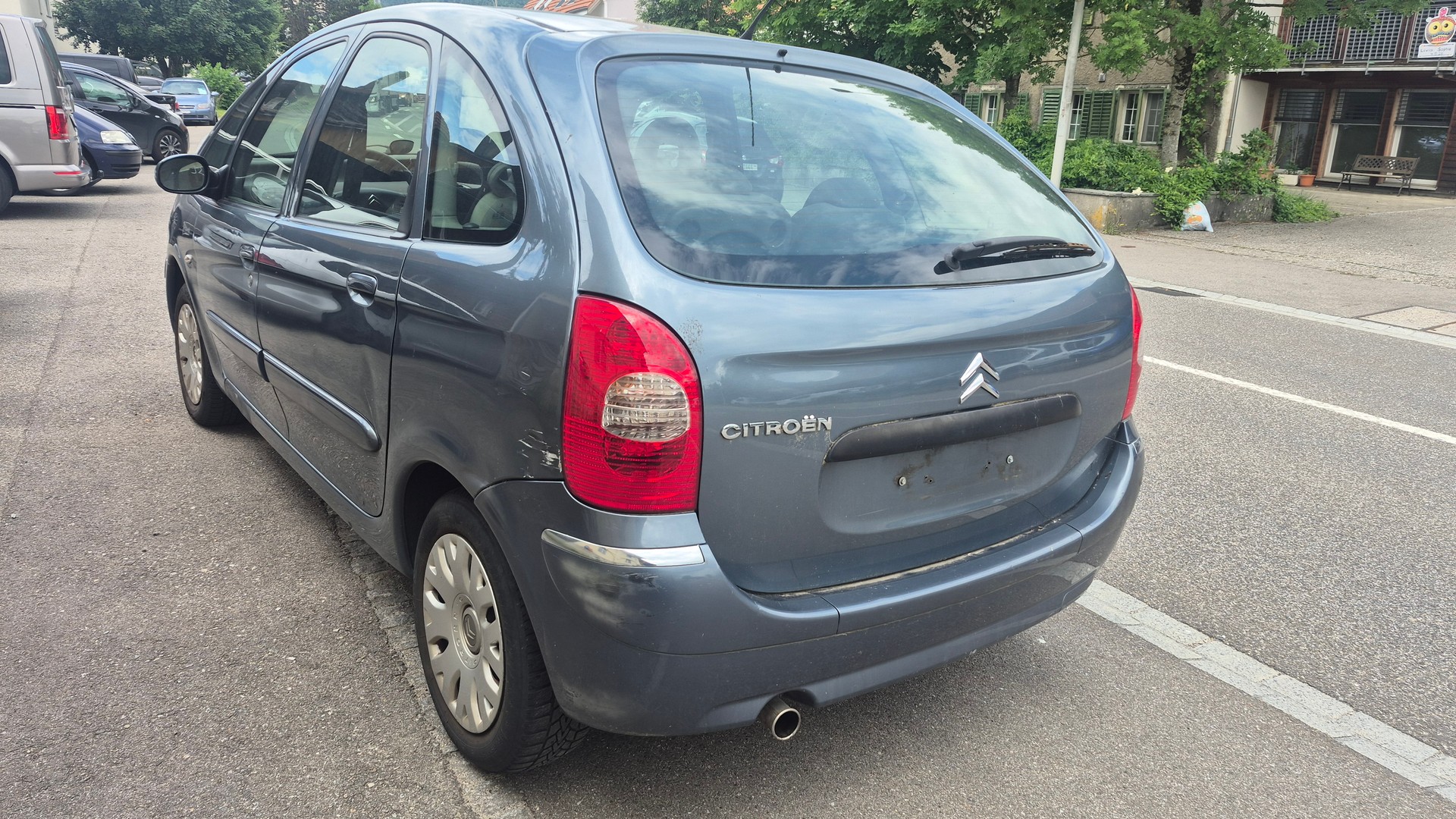 CITROEN Xsara Picasso 2.0i 16V Exclusive Automatic-image-6