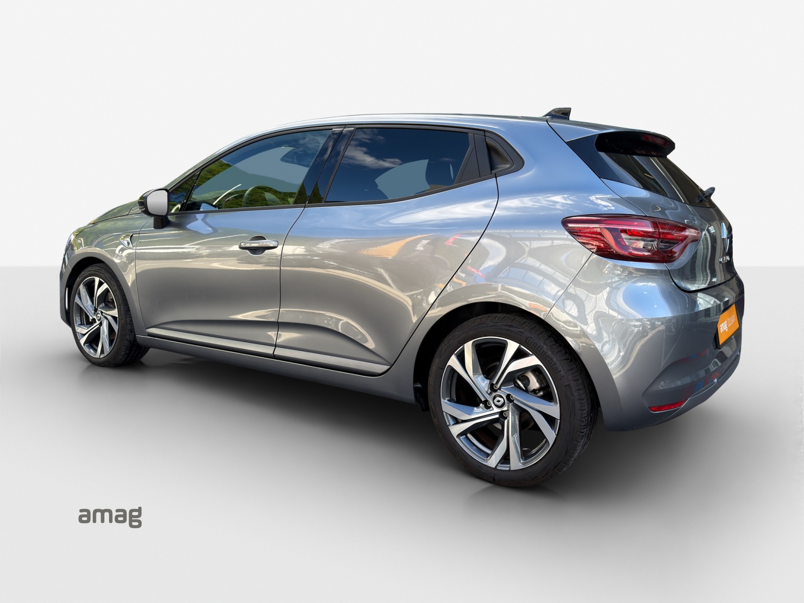 RENAULT Clio 1.6 E-Tech Techno-showroom-element-2