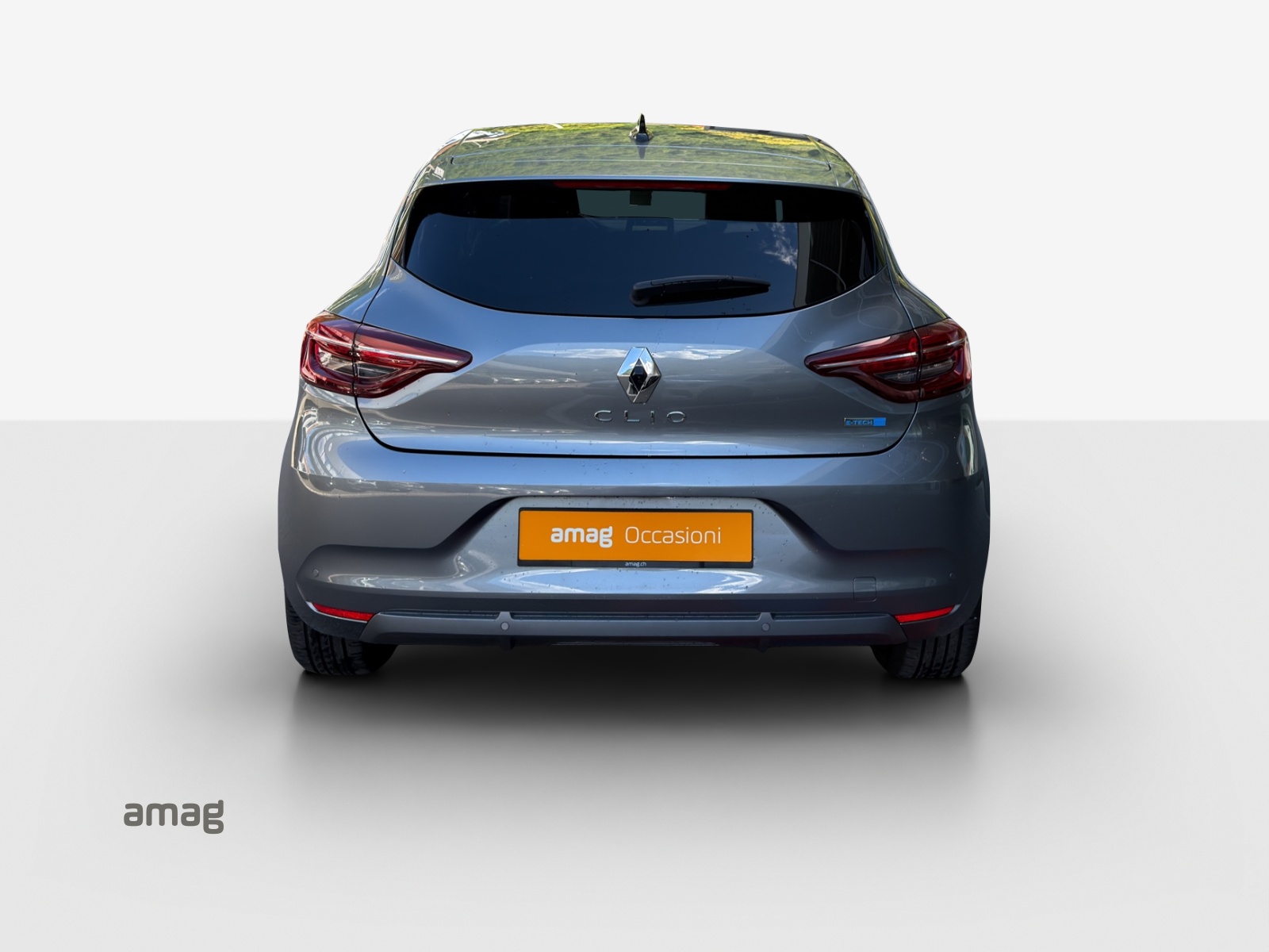 RENAULT Clio 1.6 E-Tech Techno-showroom-element-3