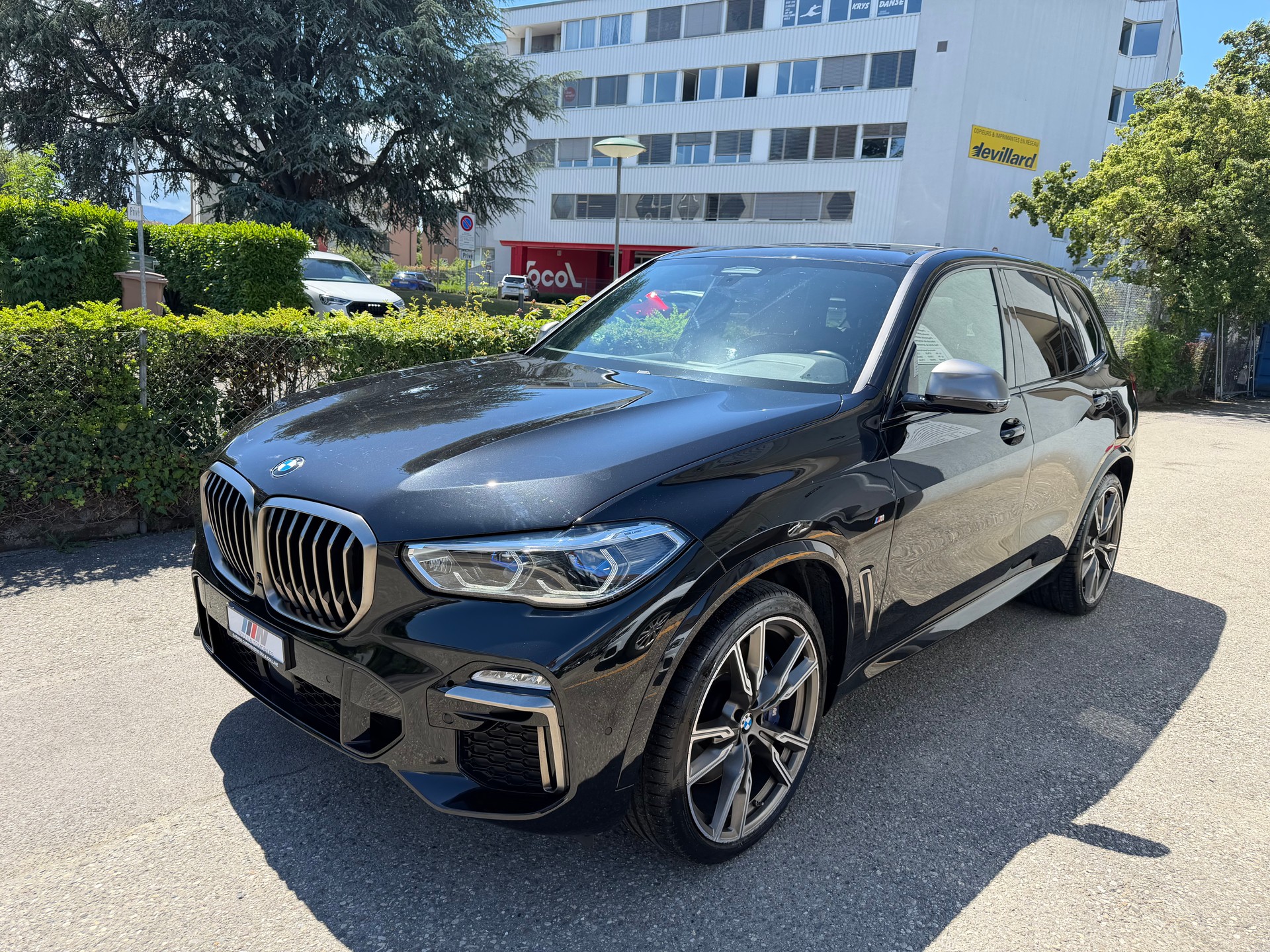 BMW X5 xDrive M50d Steptronic-image-23