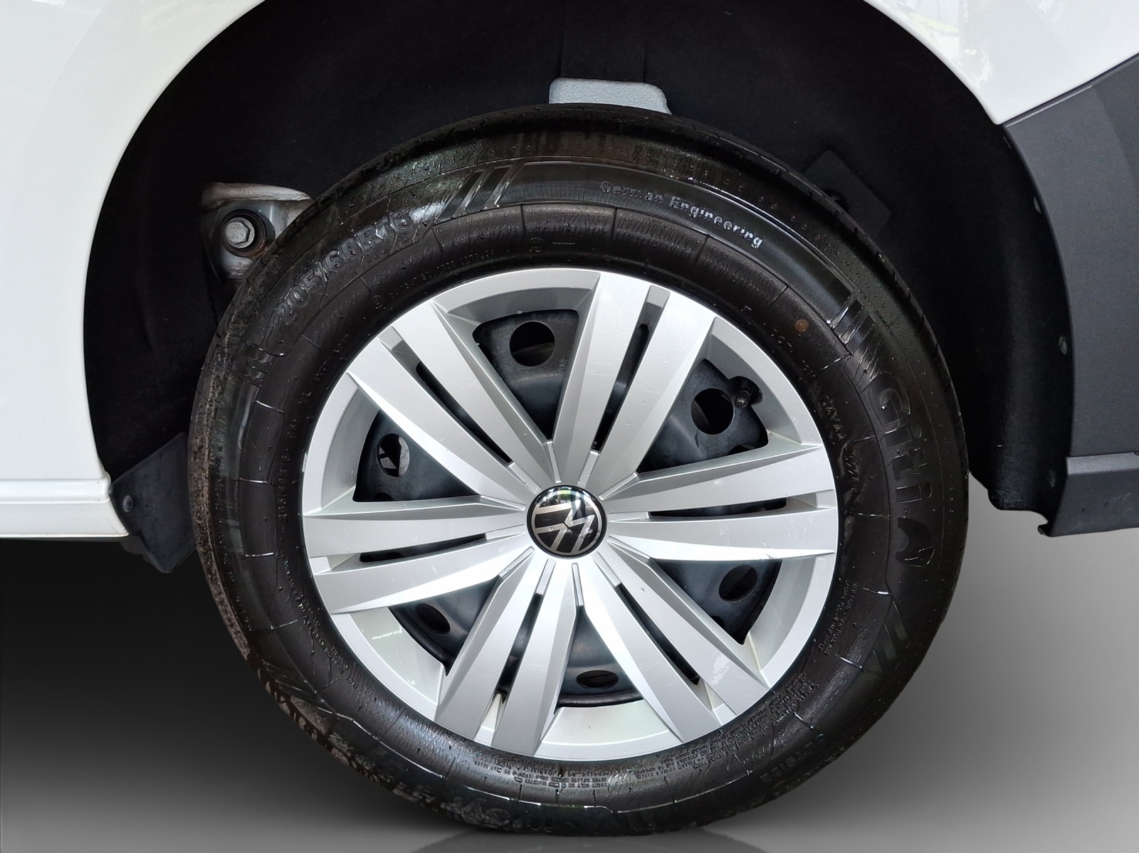 VW Caddy Cargo 2.0TDI DSG-image-13