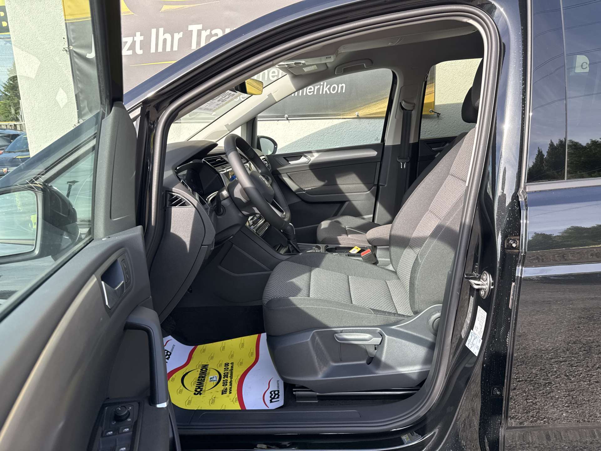 VW Touran 1.5 TSi EVO Comfortline Edition DSG-Automat 7-Plätzer-image-9