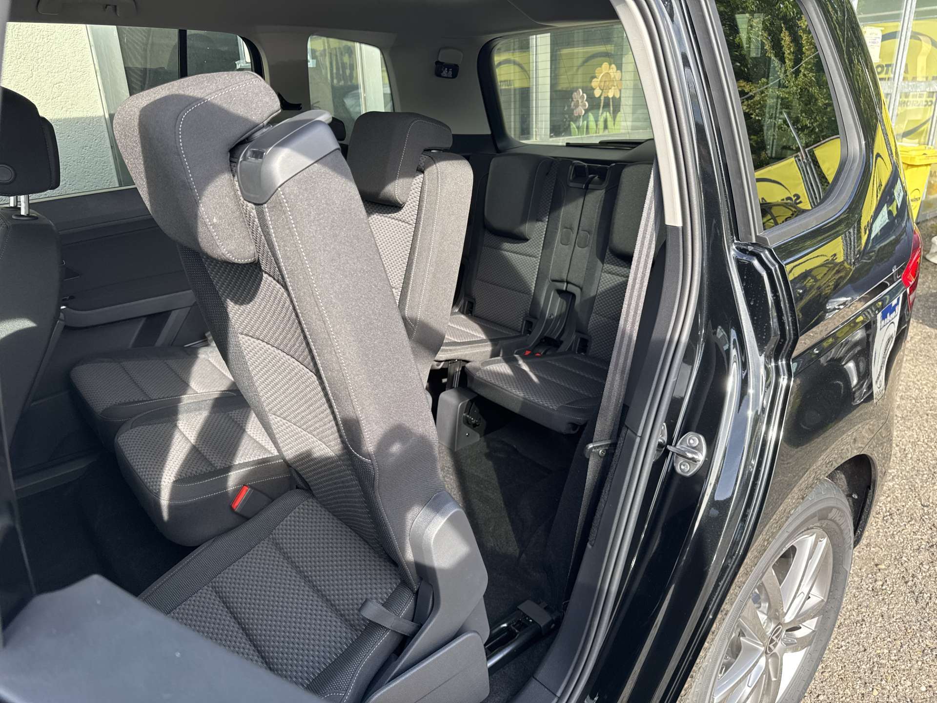 VW Touran 1.5 TSi EVO Comfortline Edition DSG-Automat 7-Plätzer-image-15