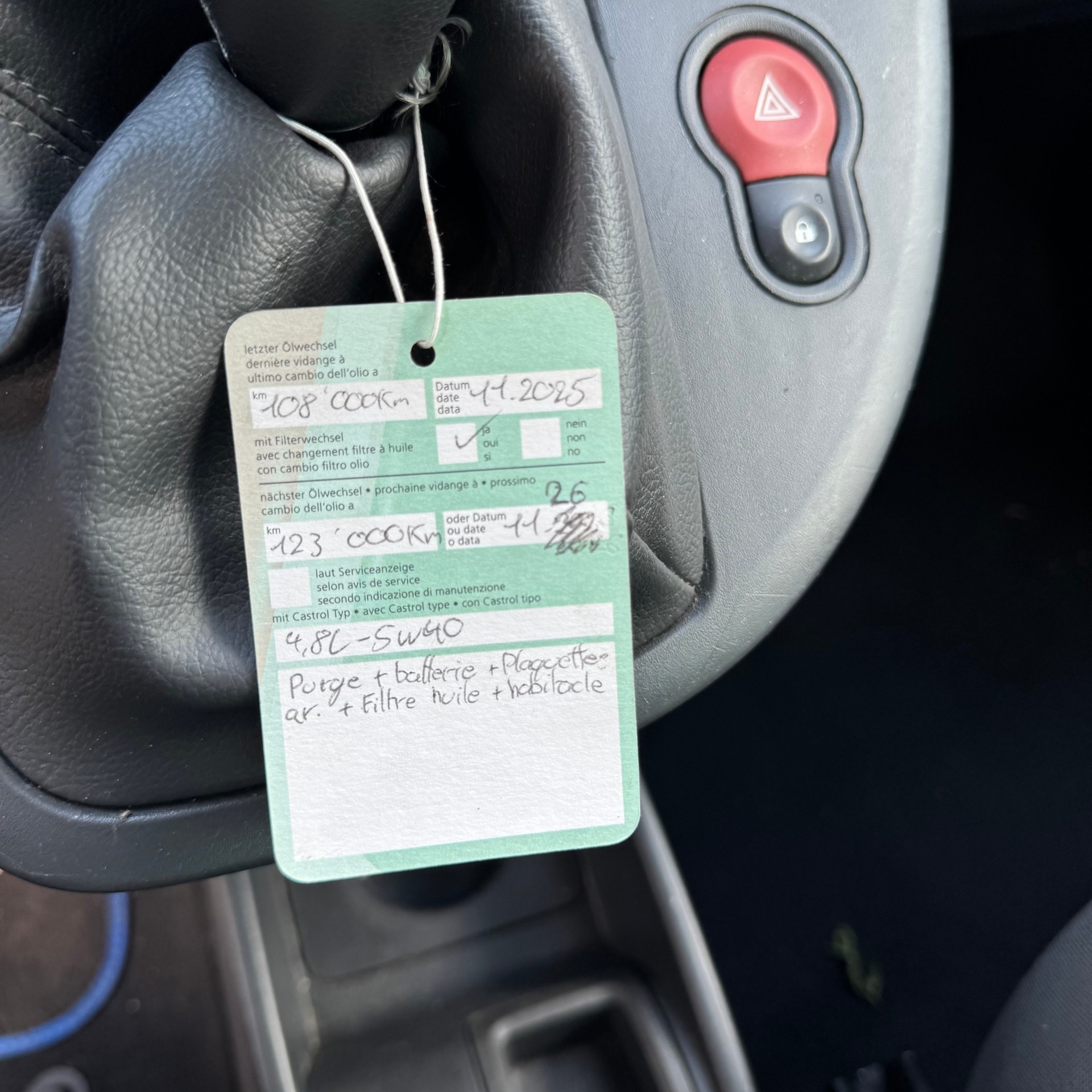 RENAULT Kangoo 1.6 16V Dynamique Automatic-image-9