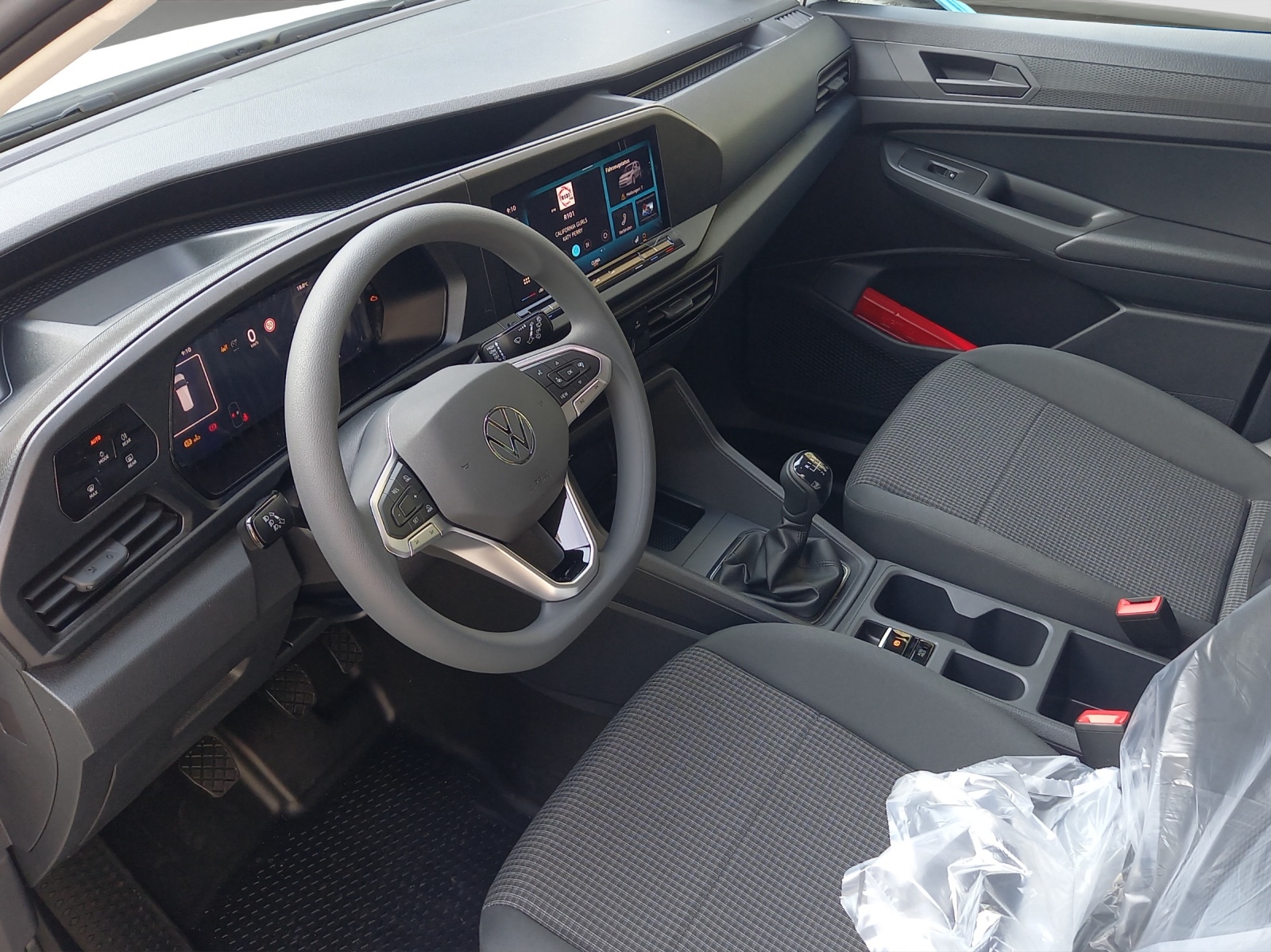 VW Caddy Cargo 2.0TDI-image-7