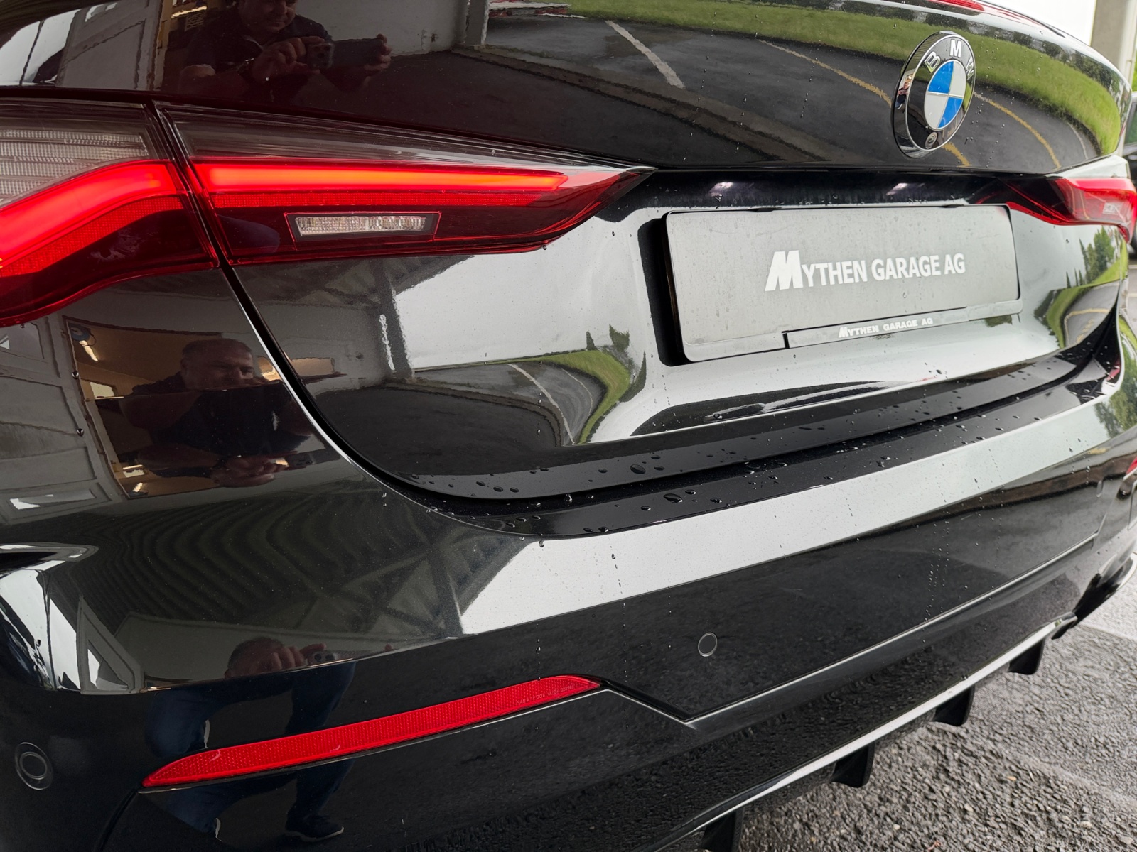 BMW M440i xDrive Cabrio-image-15