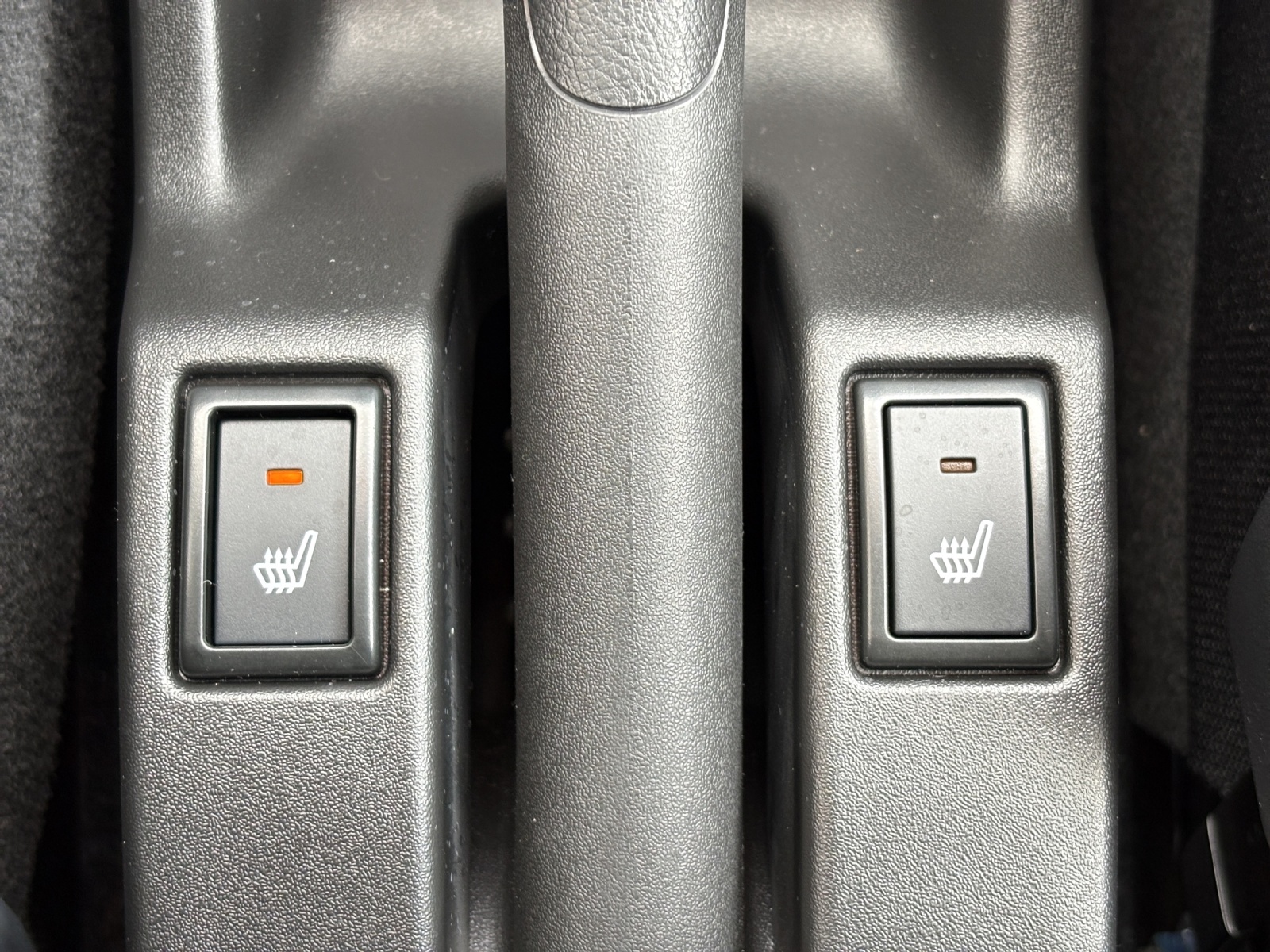 SUZUKI Swift 1.2 Compact Top Hybrid-image-19