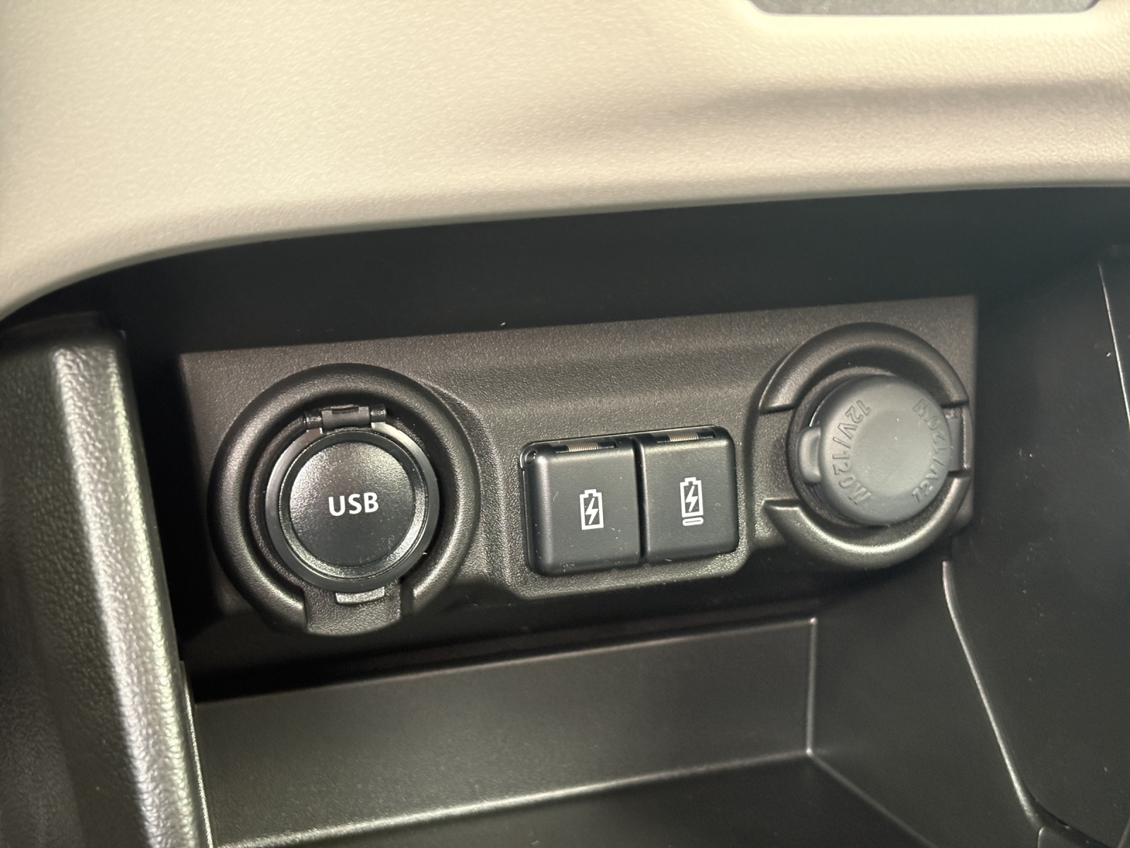 SUZUKI Swift 1.2 Compact Top Hybrid-image-14