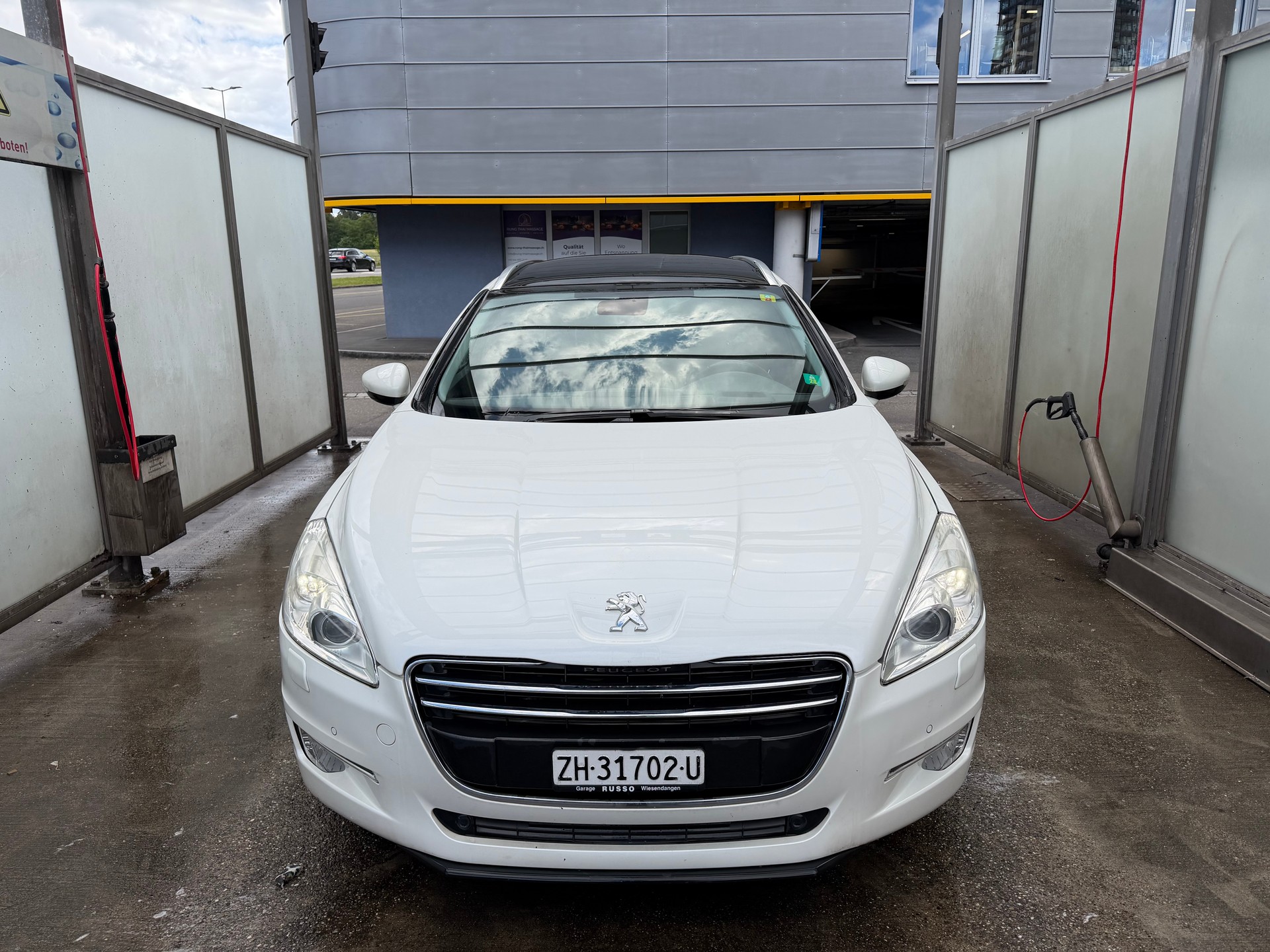 PEUGEOT 508 SW 1.6 16V T Allure Automatic-image-1