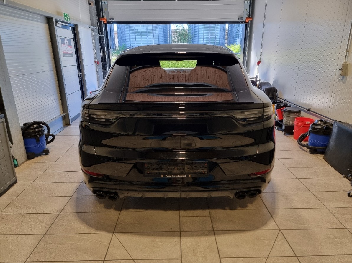 PORSCHE 3.0 V6 E-Hybrid-image-10