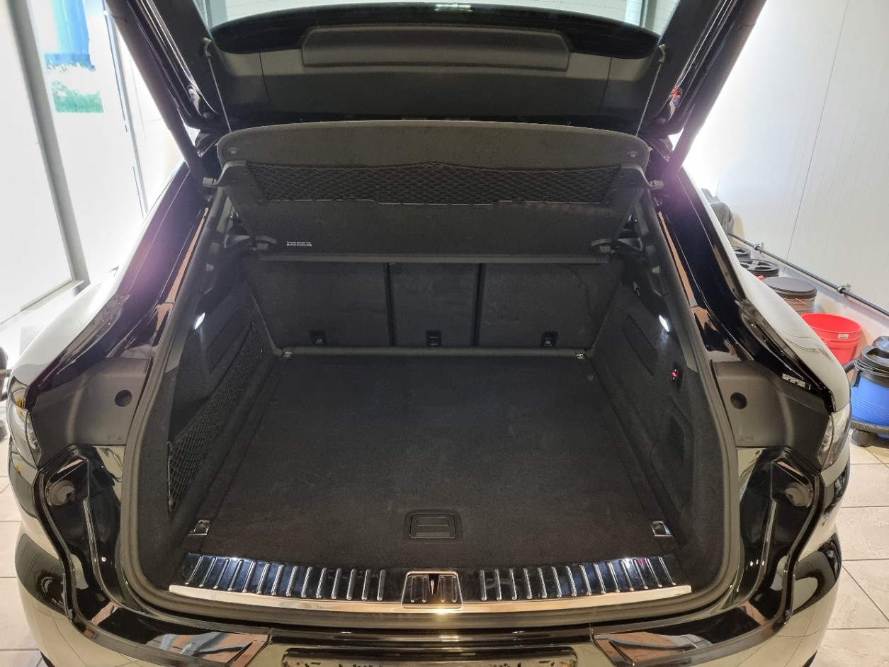 PORSCHE 3.0 V6 E-Hybrid-image-14