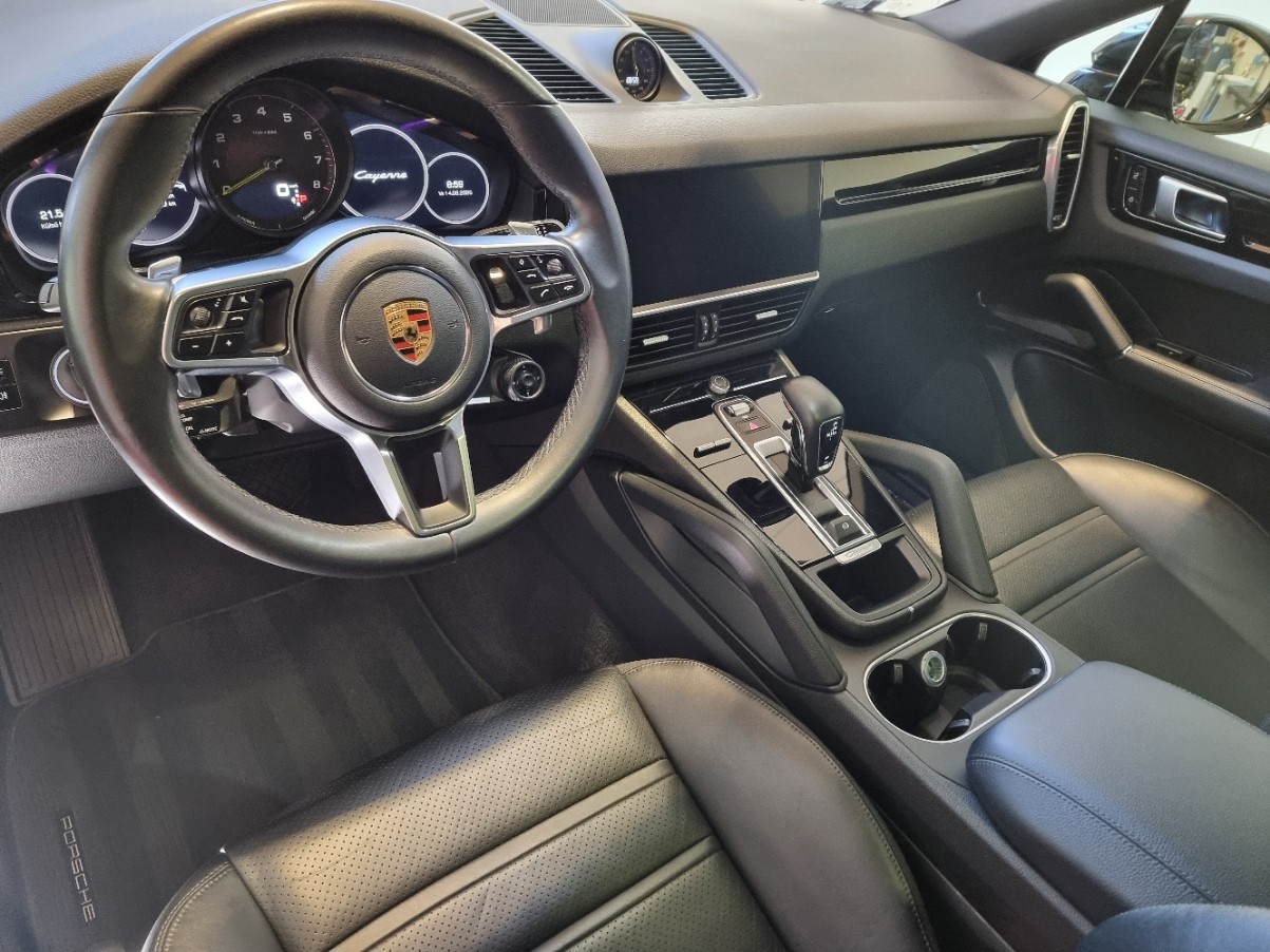PORSCHE 3.0 V6 E-Hybrid-image-3