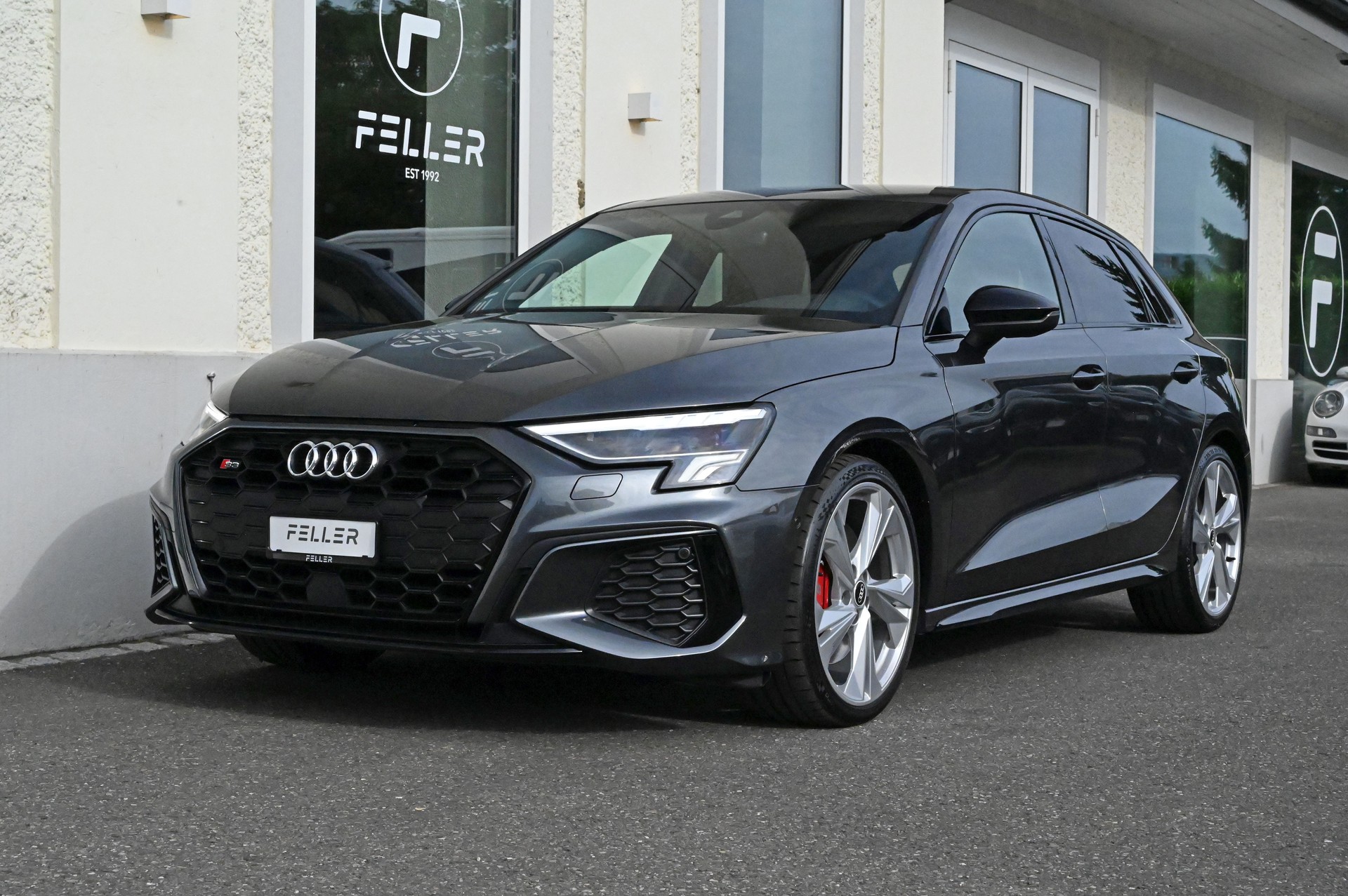 AUDI S3 Sportback 2.0 TFSI quattro S-tronic-image-1