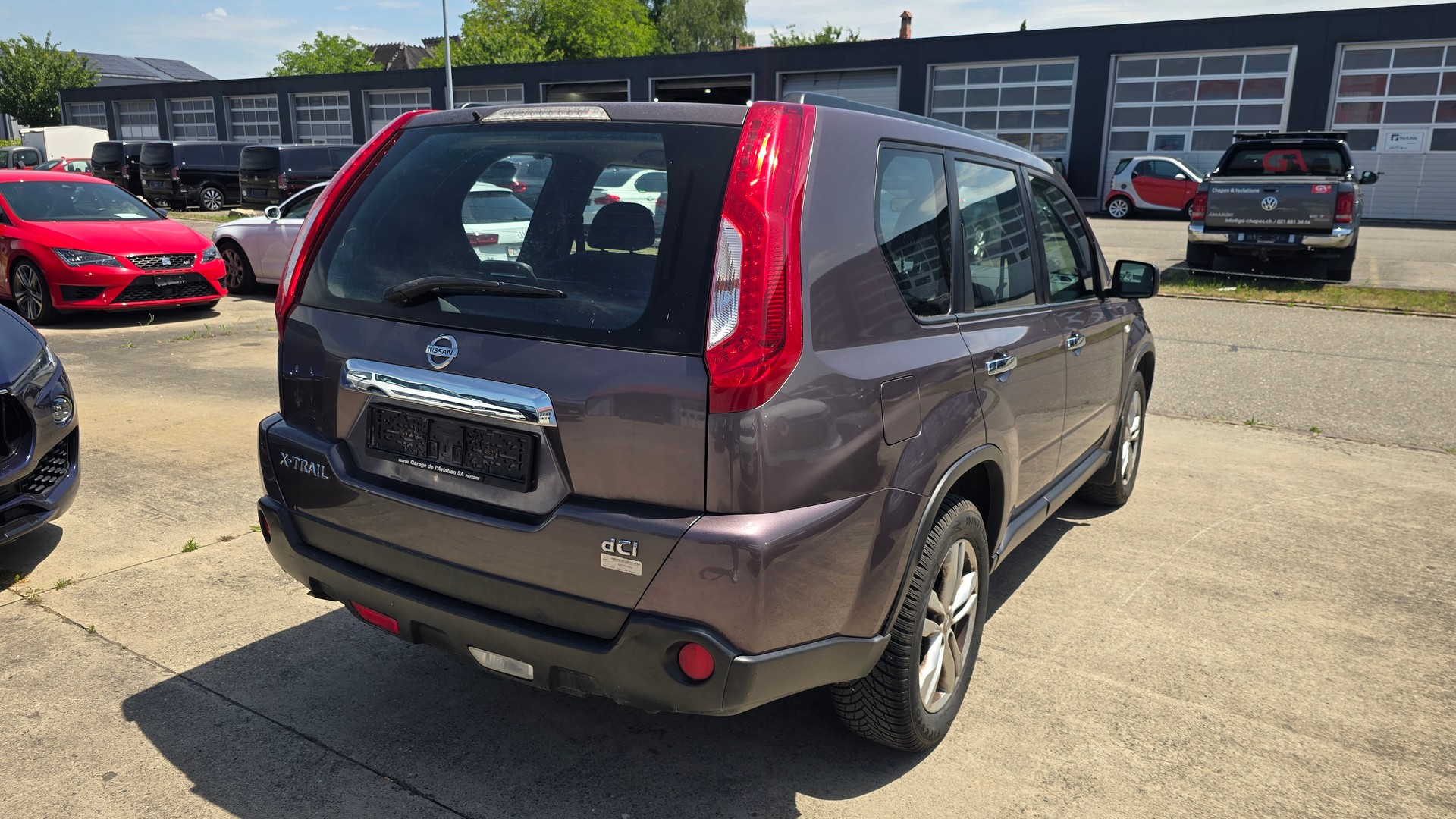 NISSAN X-Trail 2.0 dCi 16V LE Automatic-image-3
