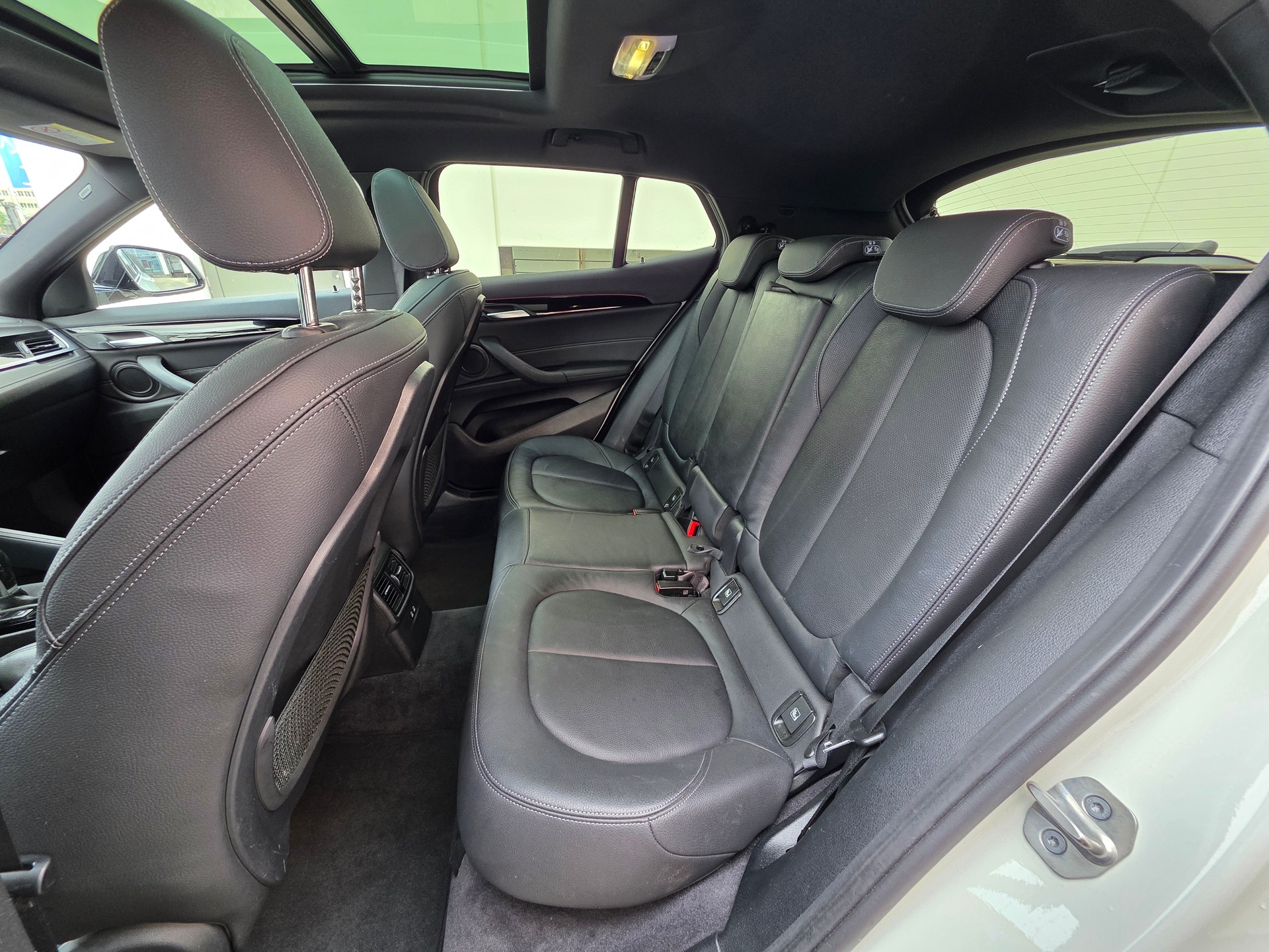BMW X2 xDrive 20d M Sport Steptronic-image-15