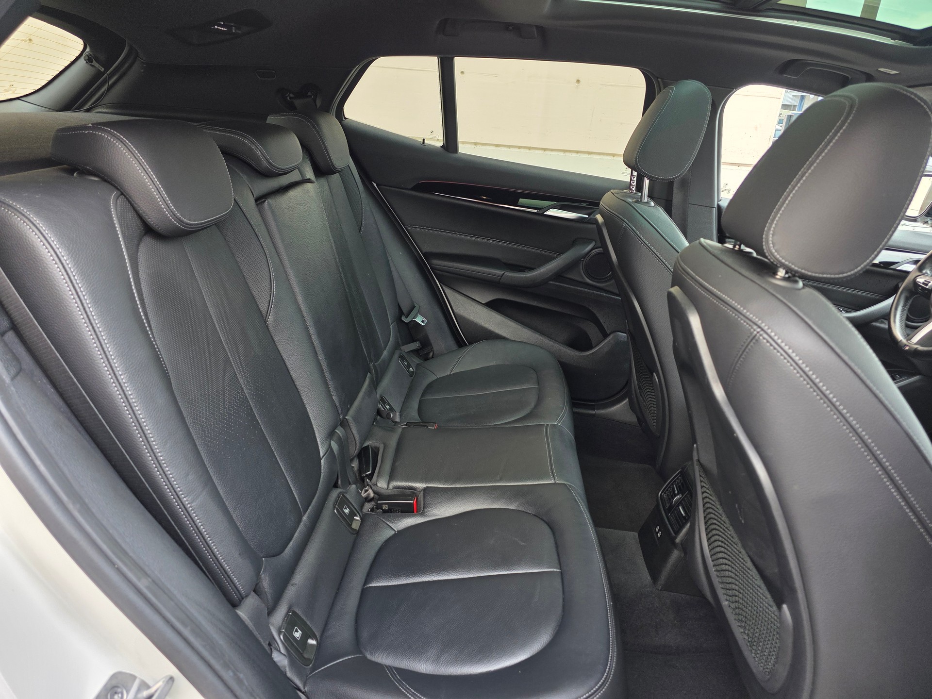 BMW X2 xDrive 20d M Sport Steptronic-image-16