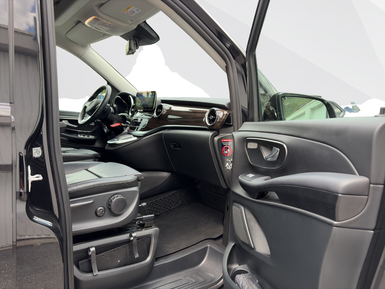 MERCEDES-BENZ Marco Polo 300 d Horizon-image-16