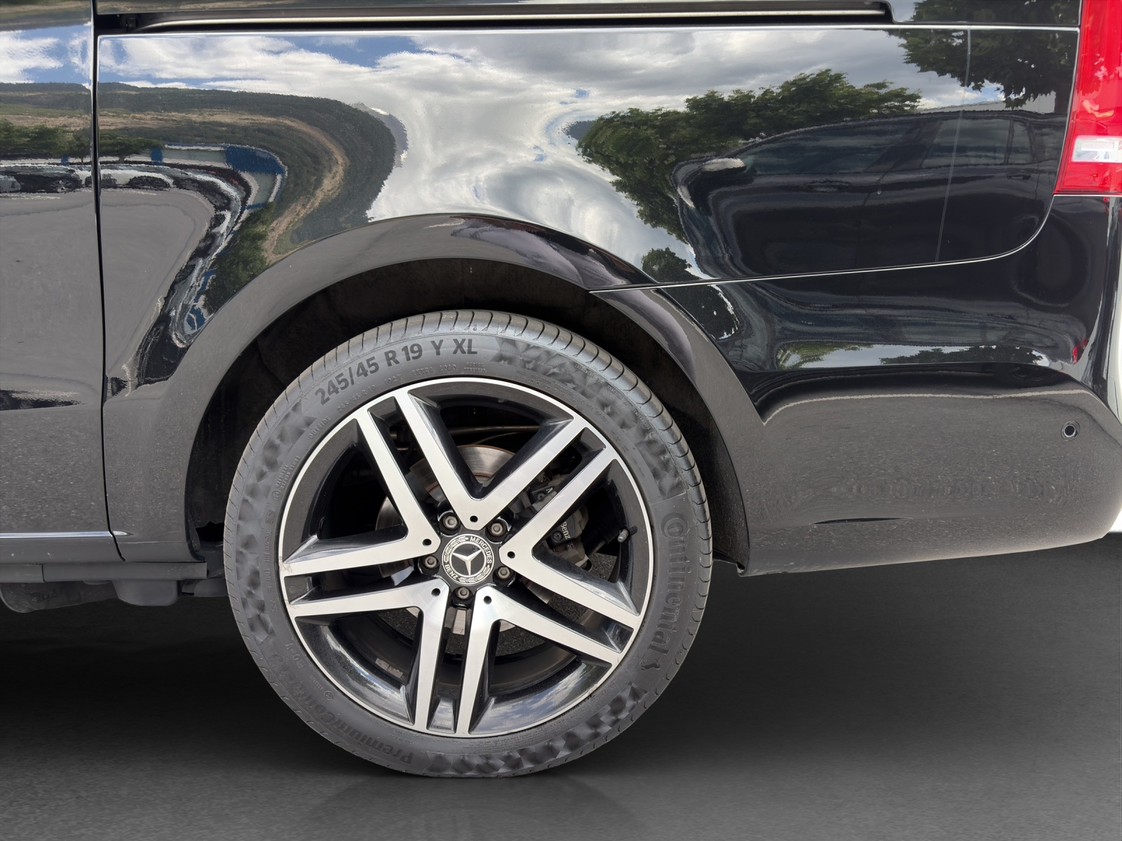 MERCEDES-BENZ Marco Polo 300 d Horizon-image-22