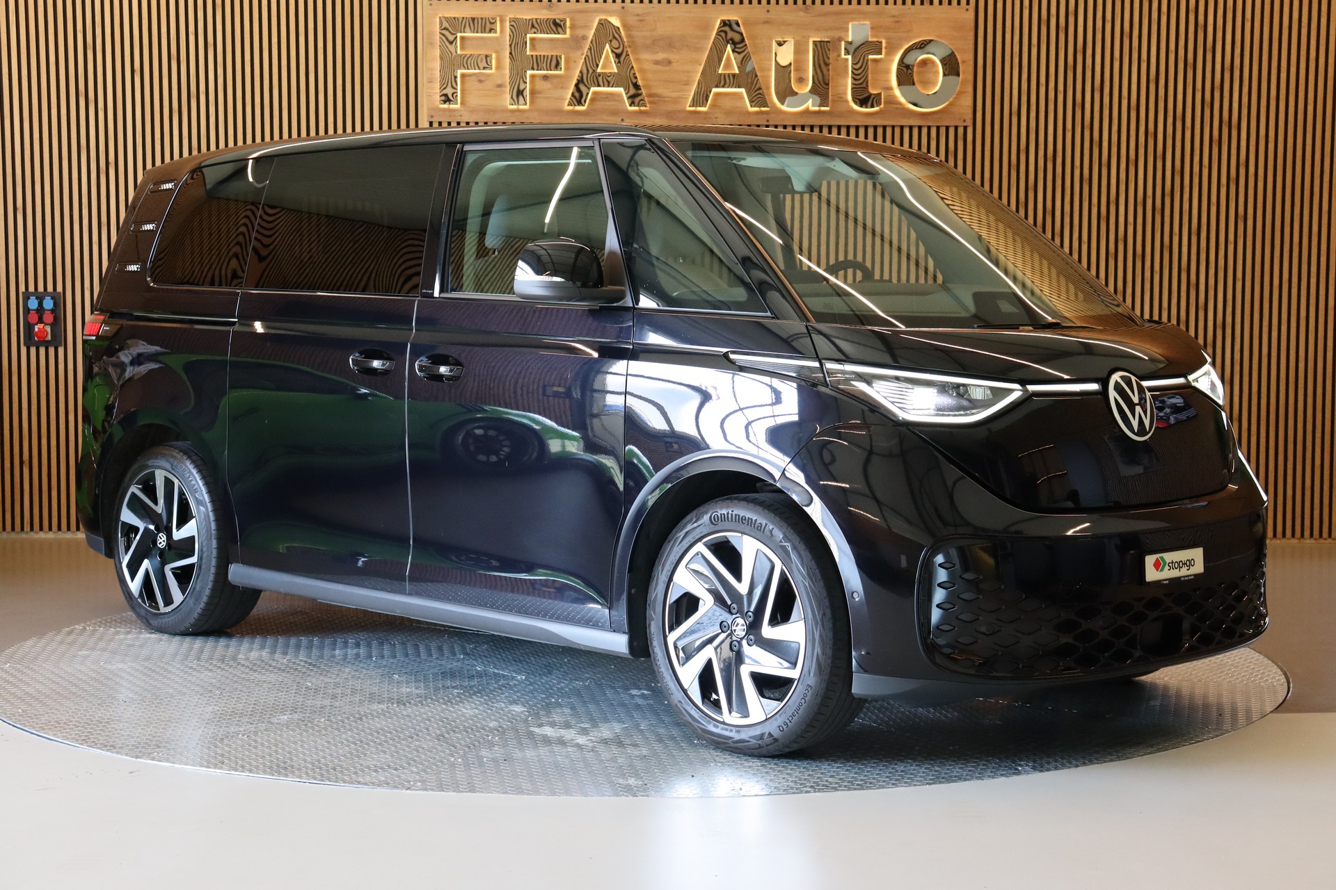VW ID.Buzz Bus 77kWh Pro-showroom-element-2