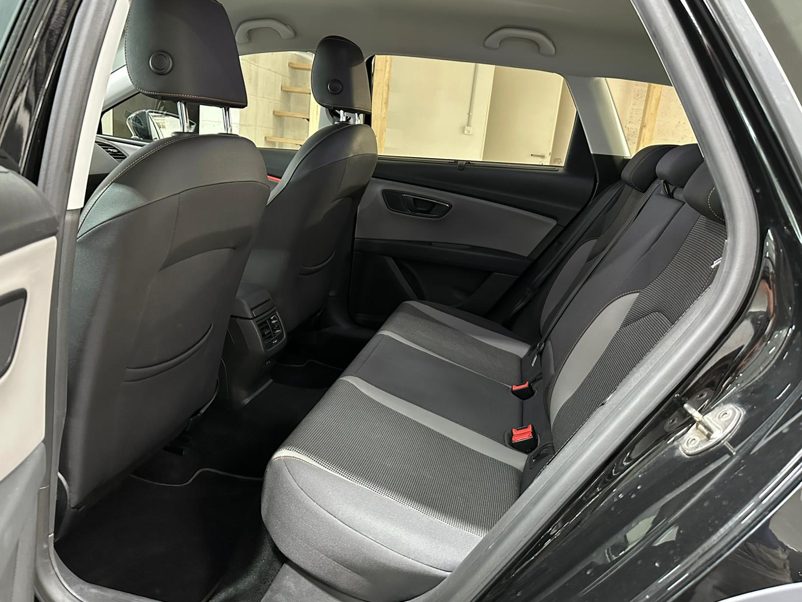 SEAT Leon ST 2.0 TSI X-Perience 4Drive DSG-image-7