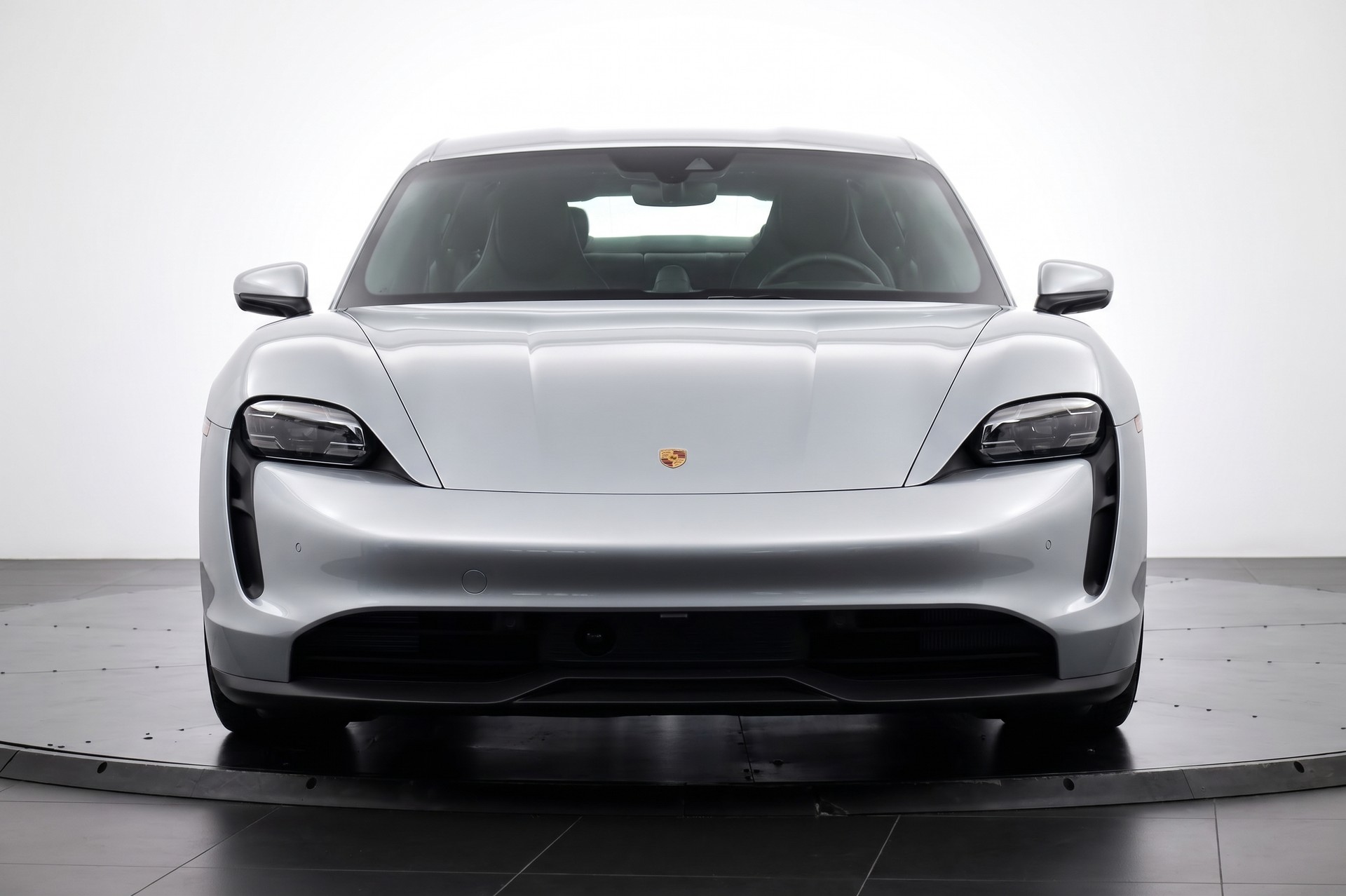 PORSCHE Taycan 4S Batterie Performance 93,4 kWh-showroom-element-1