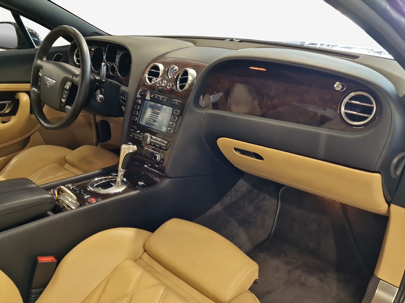 BENTLEY Continental GT V12 6.0, 560 PS-image-13